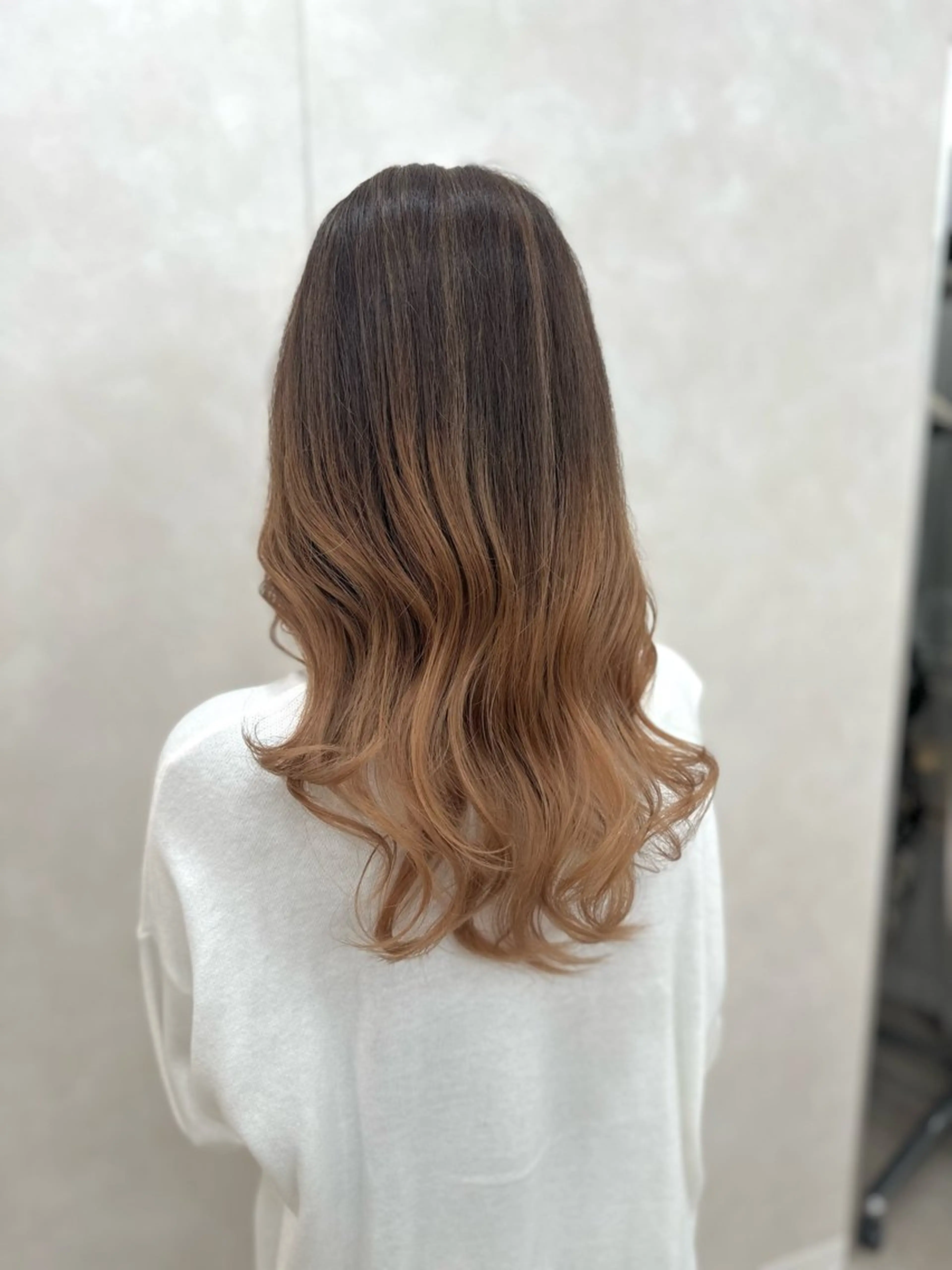 ロング カラー カット ヘアカラー トリートメント ヘッドスパ 縮毛矯正✨ 透明感カラー✨山下のヘアスタイル