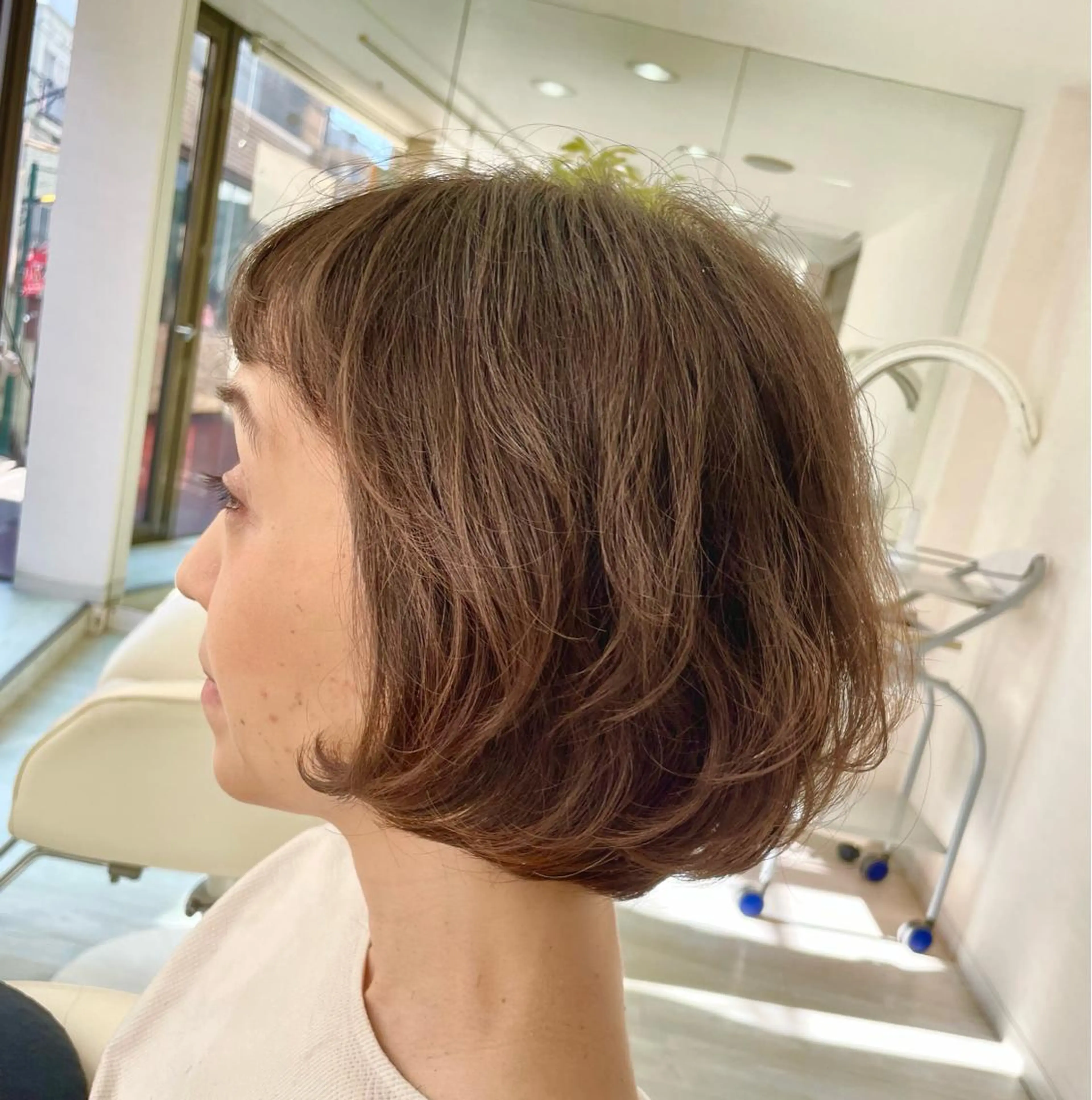 ショート カラー パーマ ボブ カット パーマ チーフデザイナー 西川凌史のヘアスタイル