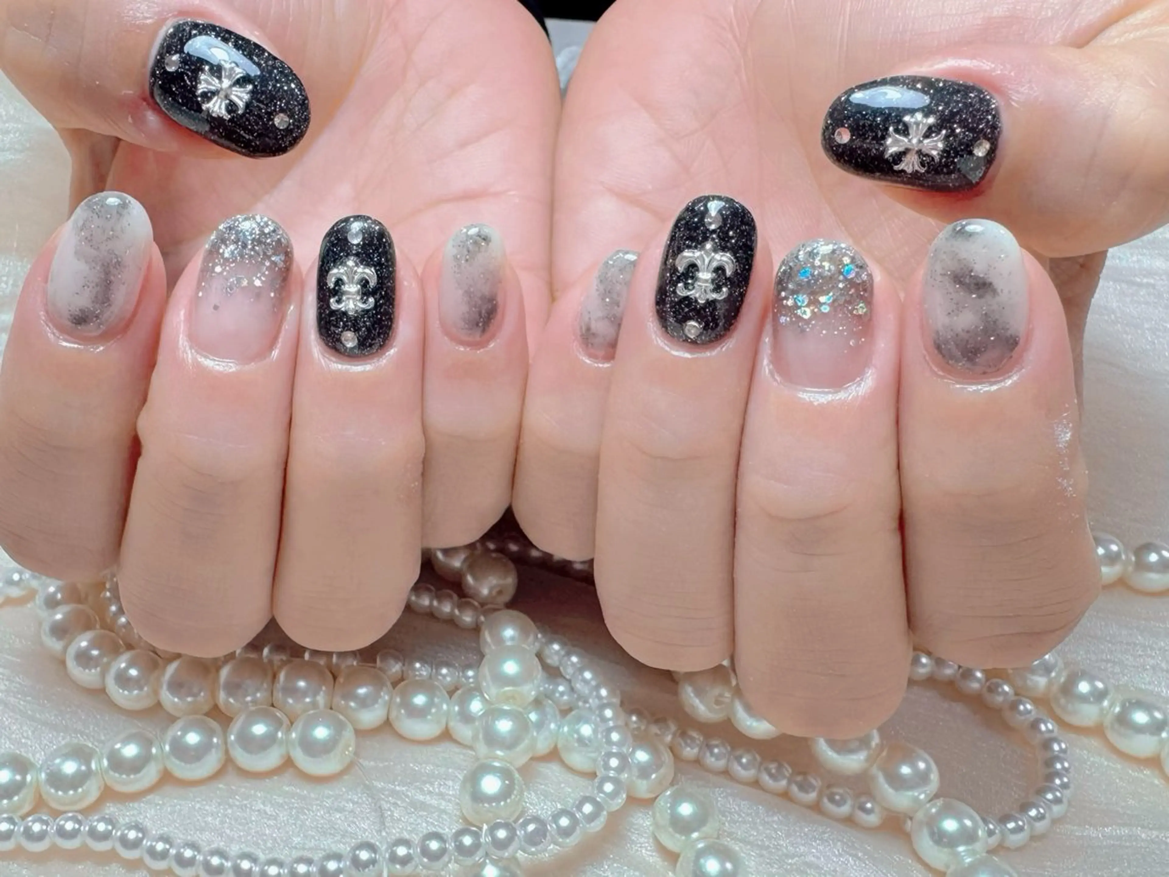 ネイル マジックミラー所属・マジック ミラーのネイルデザイン