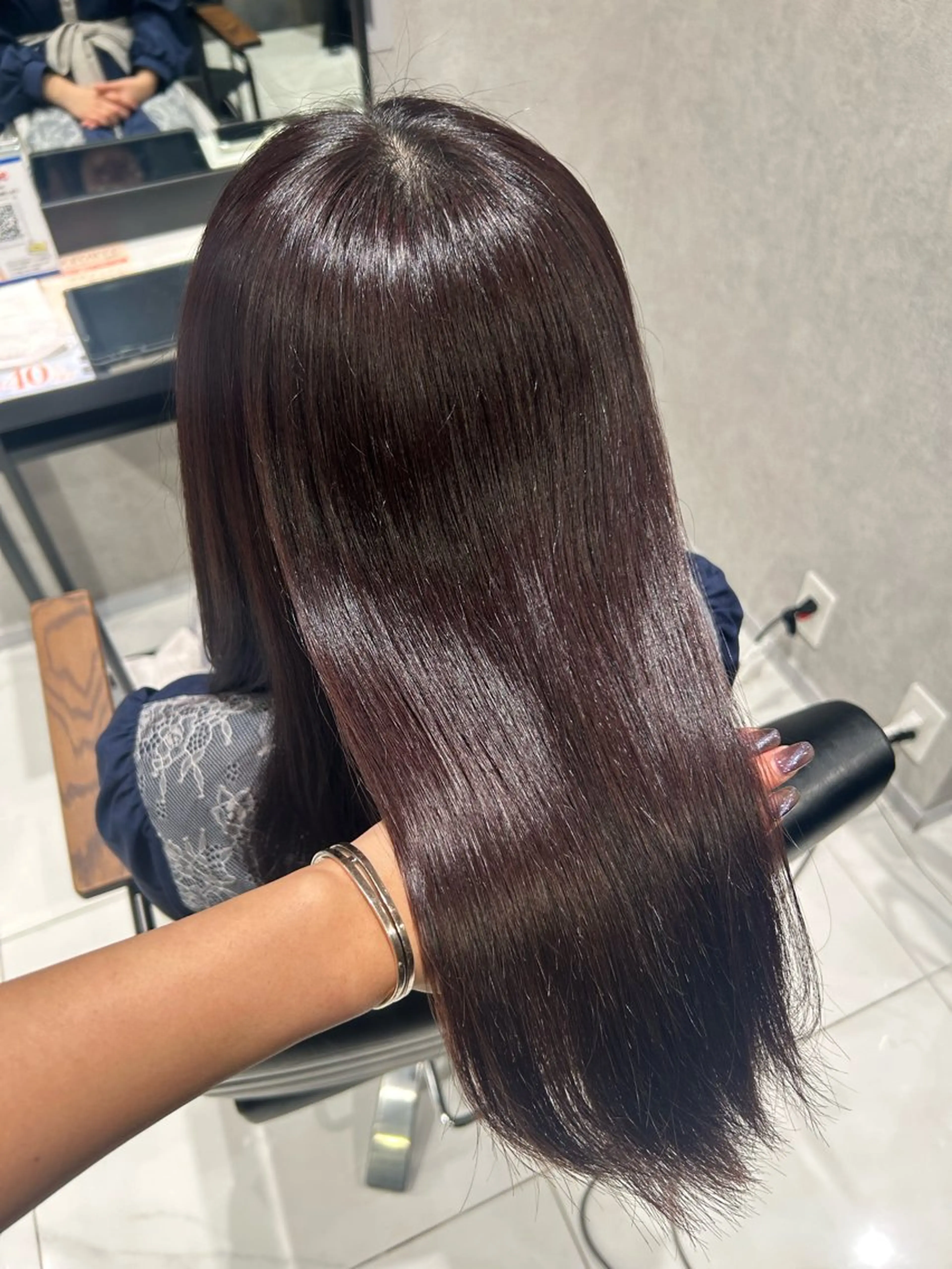 カラー ピンクカラー ヘアカラー トリートメント 透明感カラー🩵 束感まつげ🪼海月のヘアスタイル