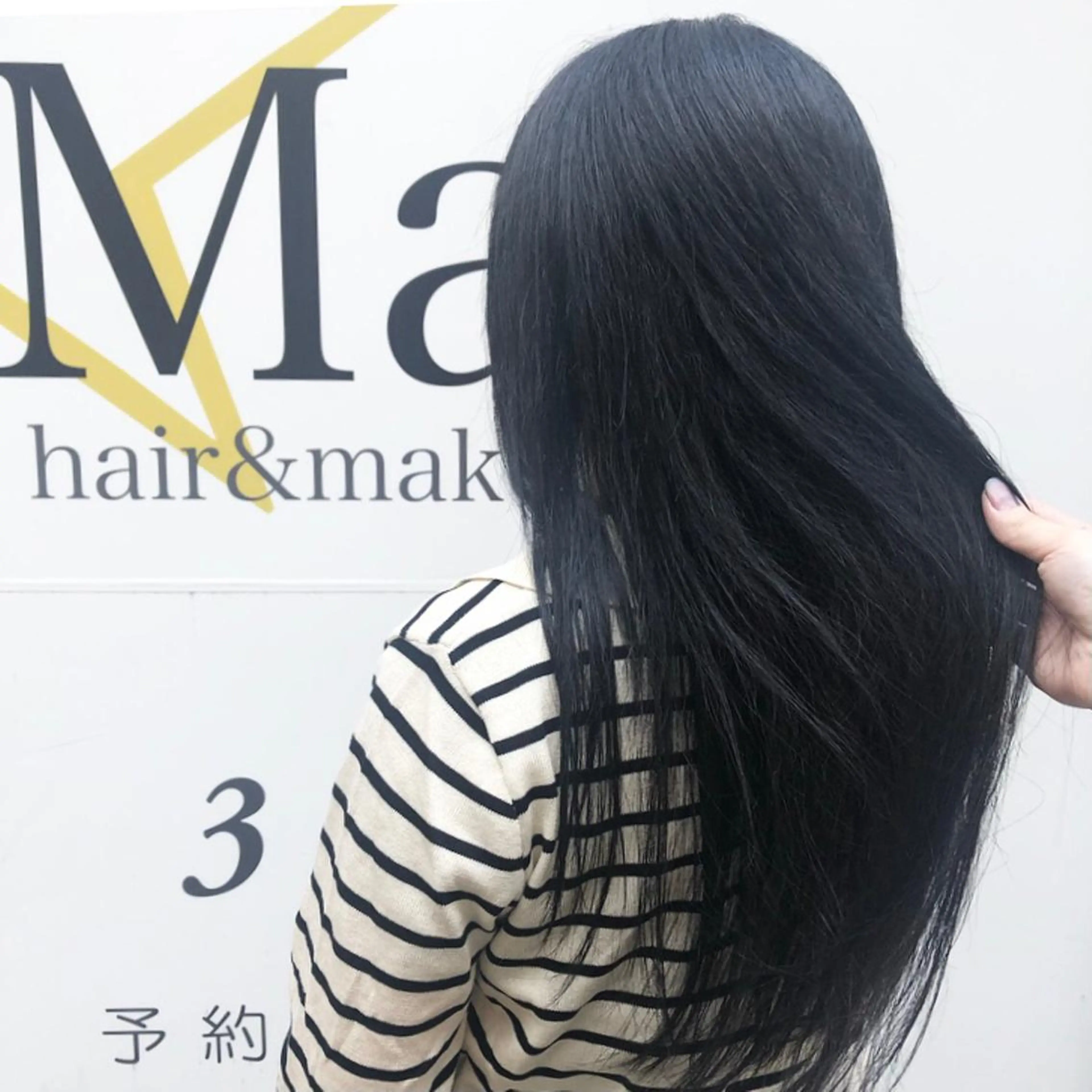 ロング カラー 黒髪 ブルーカラー ブルーブラック charer eye salon所属・マブチ キサラのマツエク・マツパデザイン