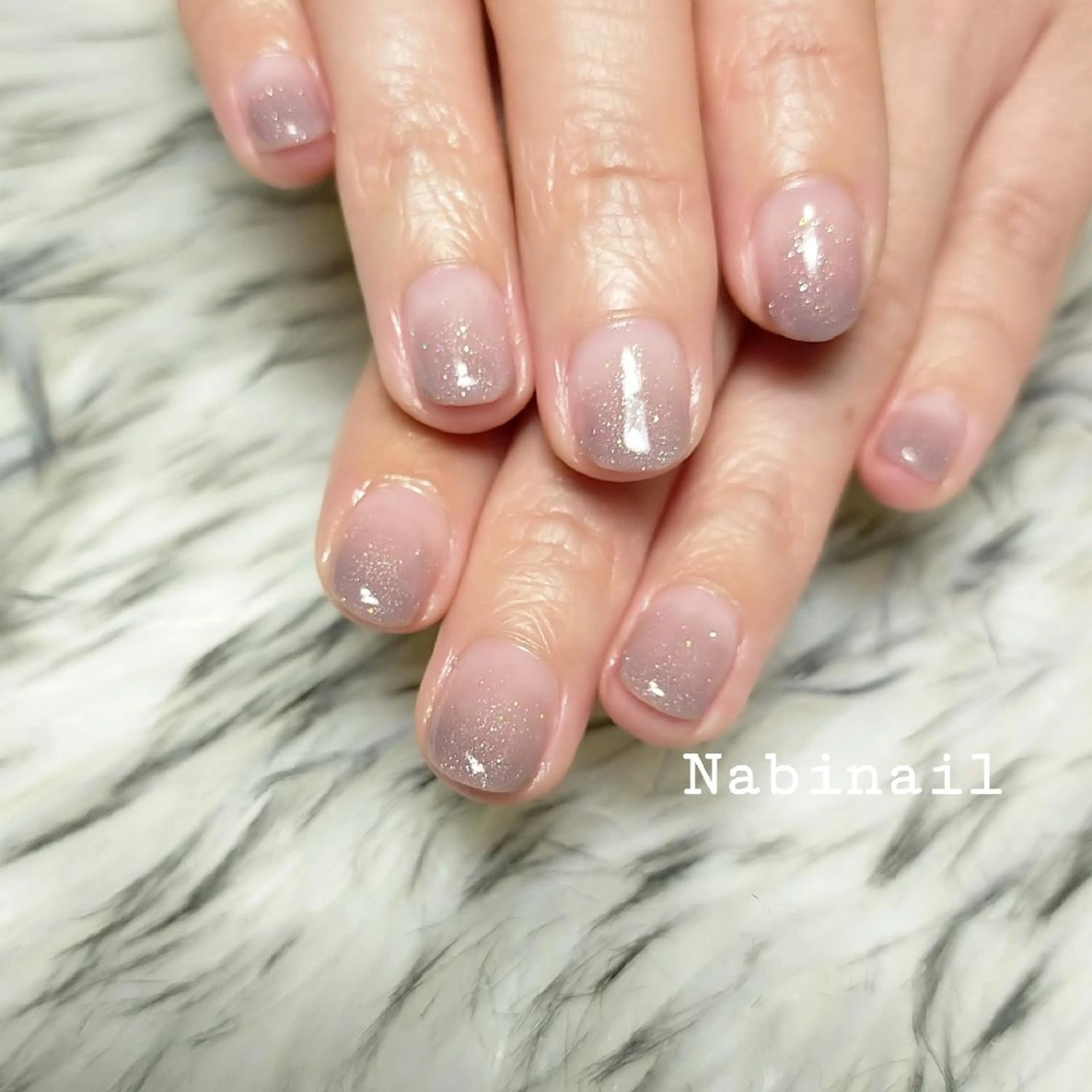 ネイル グラデーション 西日暮里 Nabinailのネイルデザイン