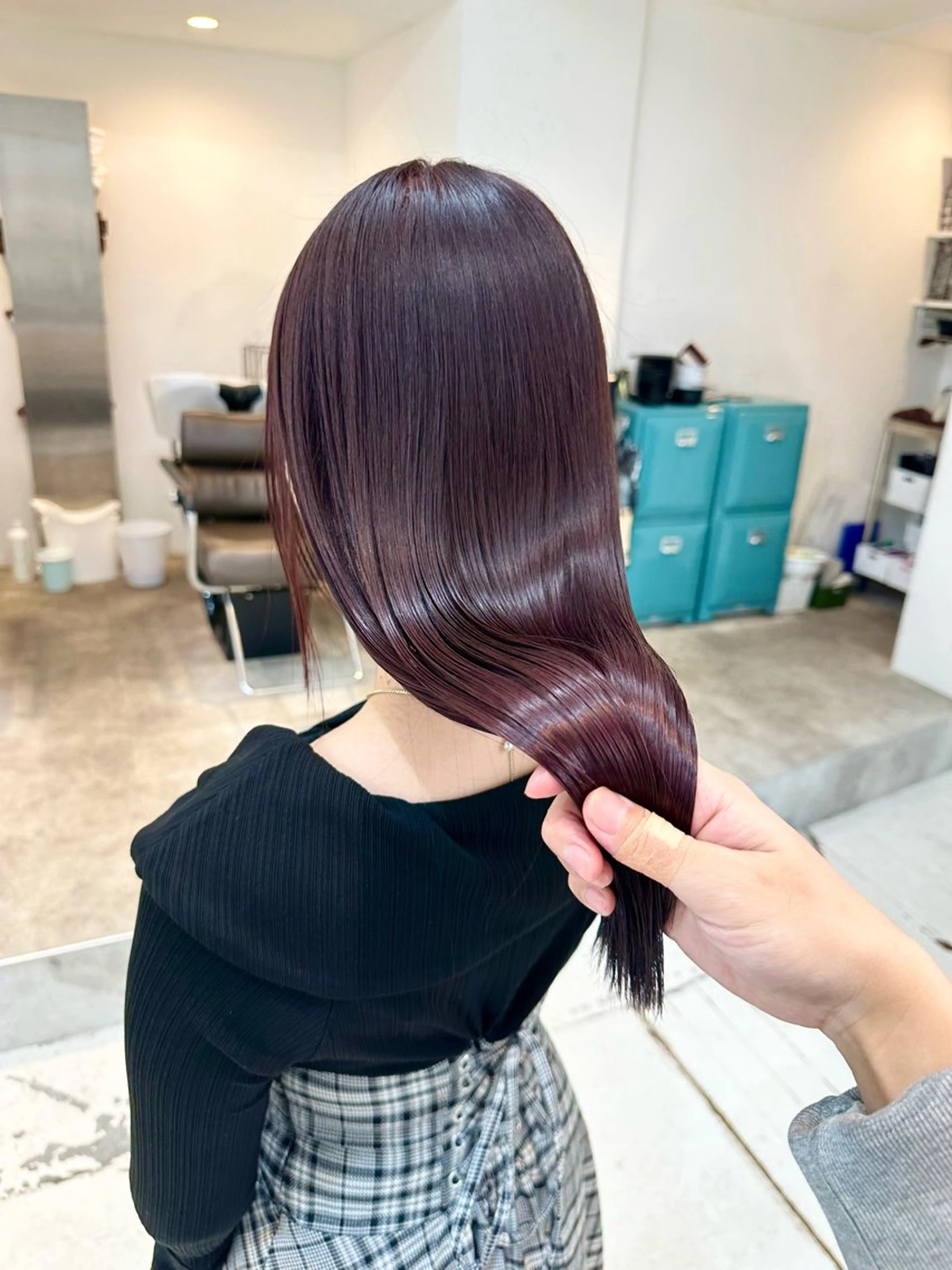セミロング カラー トリートメント ヘアカラー トリートメント ヘッドスパ ヘアセット kai .のヘアスタイル