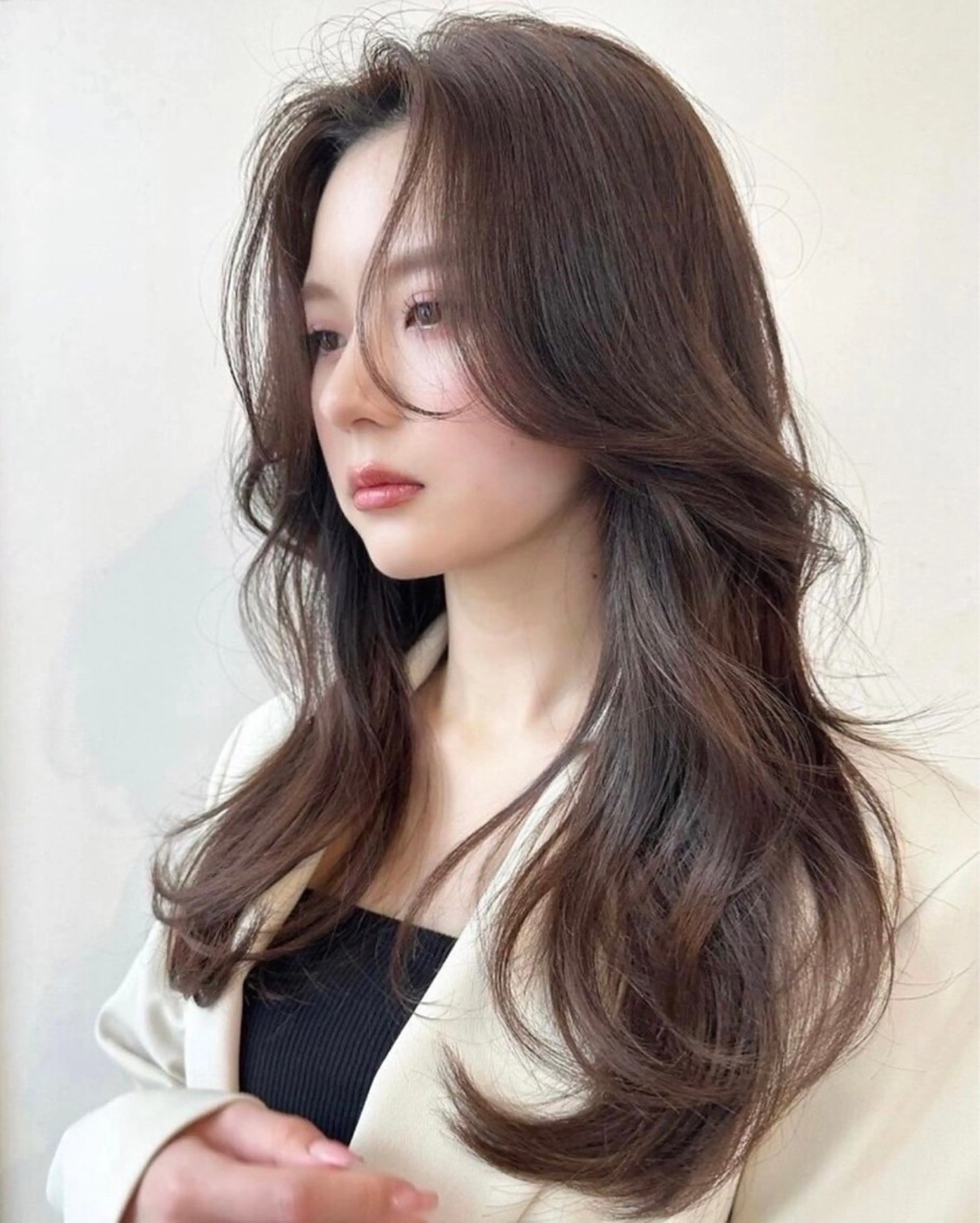 ロング 韓国風ヘア レイヤーカット 上田 エミのヘアスタイル