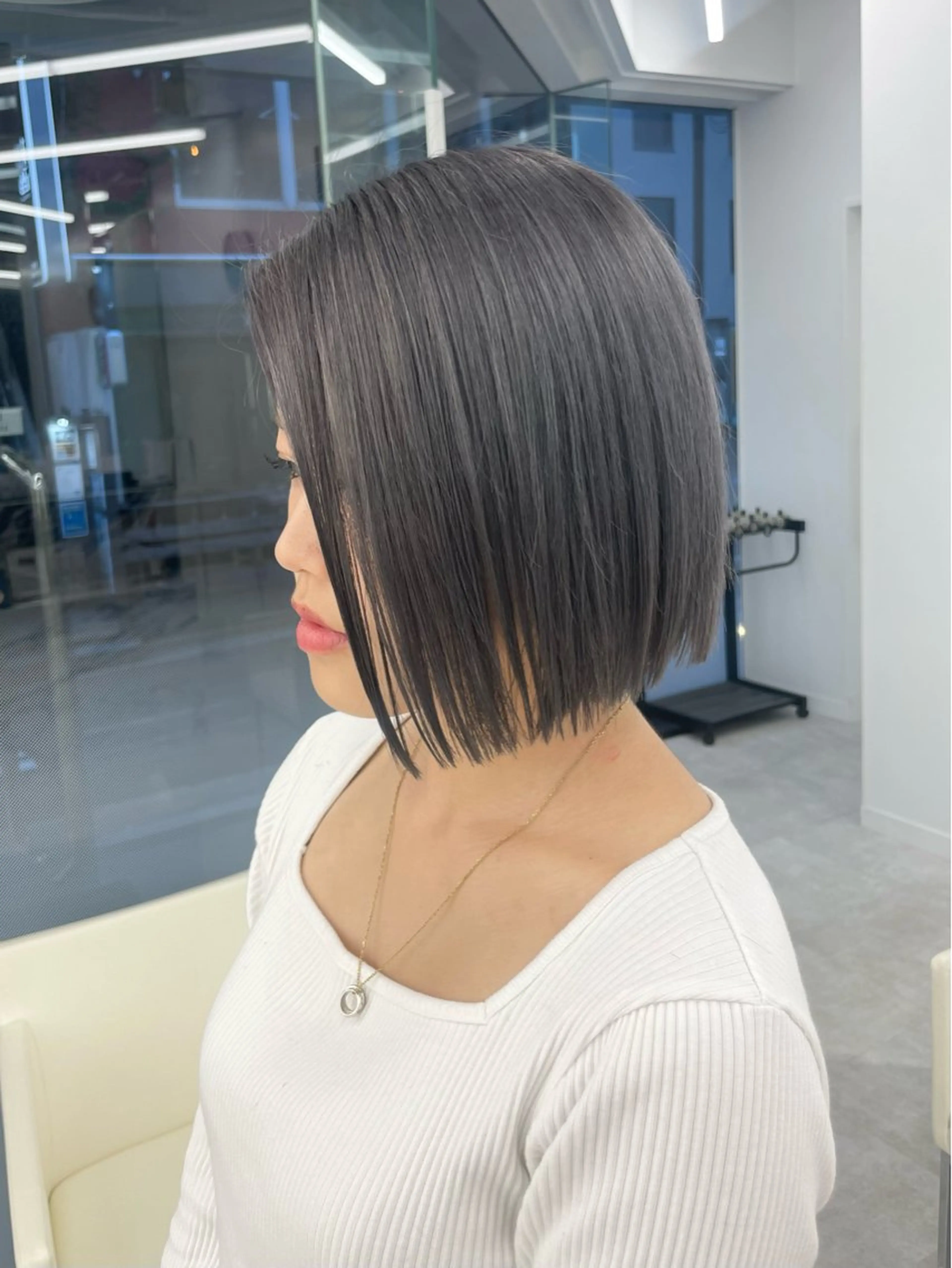 ミディアム カラー ヘアアレンジ ヘアカラー トリートメント 【Sweep】おじま のぞみのヘアスタイル