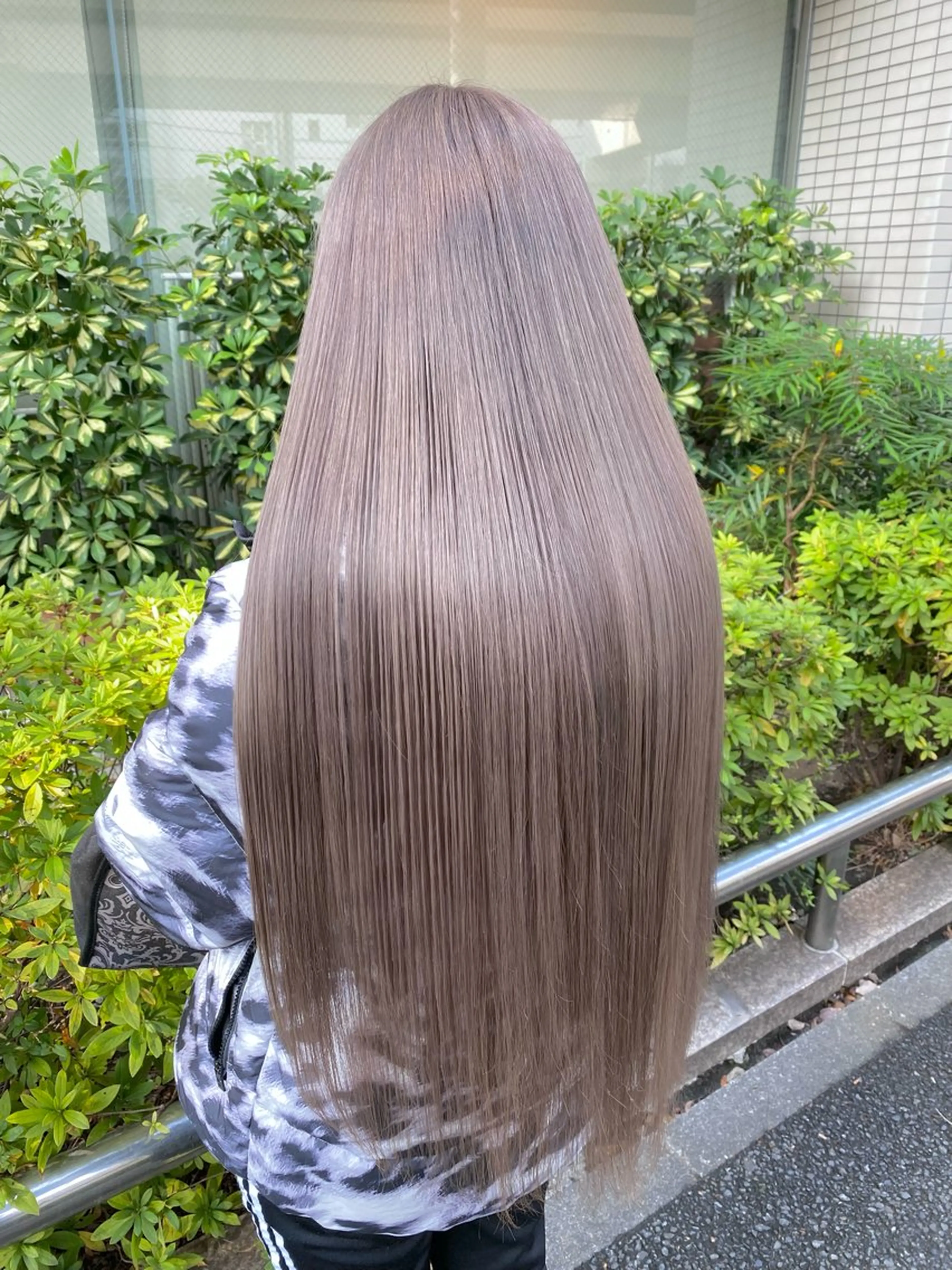 ロング カラー ヘアカラー トリートメント 💖ハイライト/ハイ トーン💖MIKIのヘアスタイル