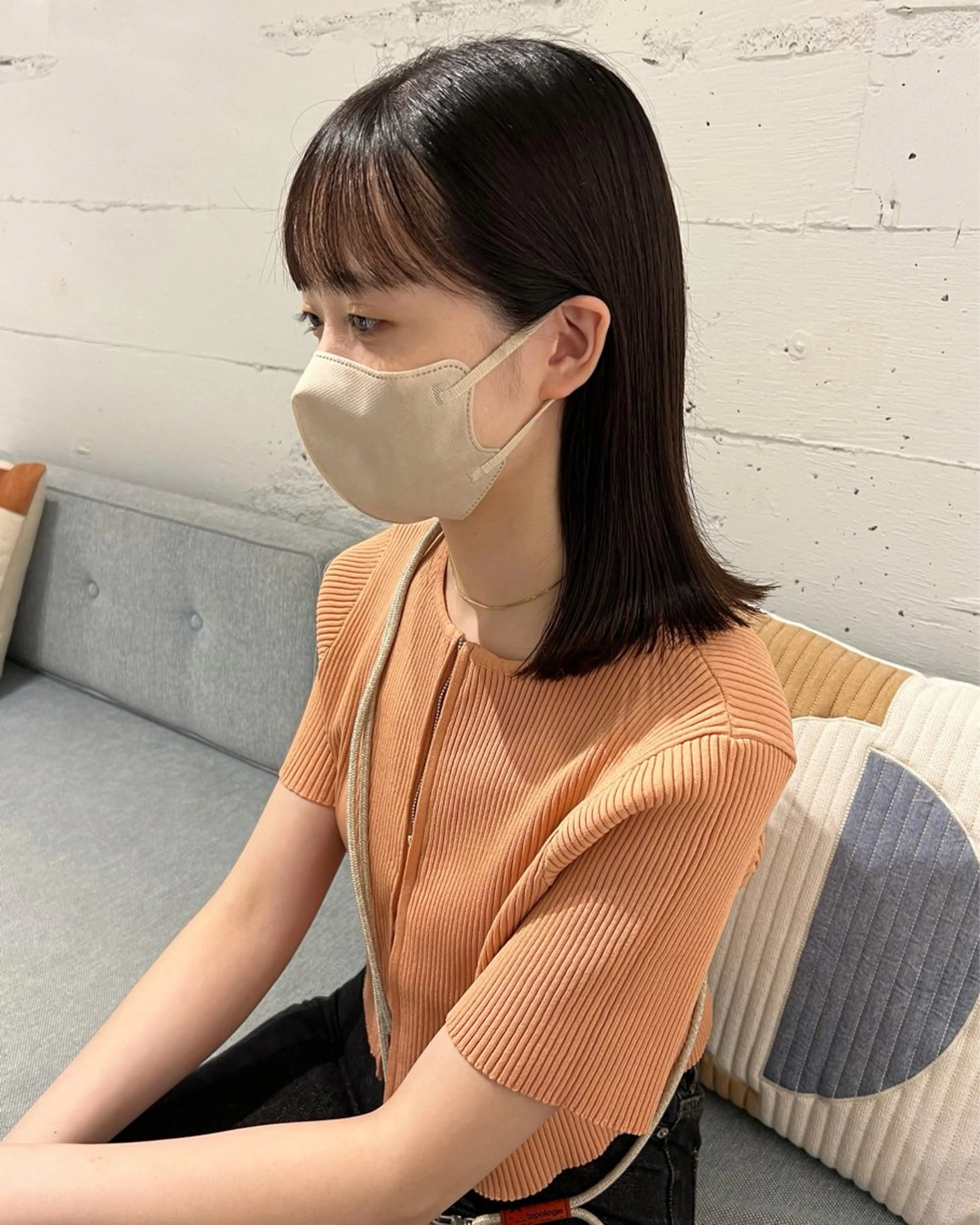 ミディアム カラー 峯田 優花のヘアスタイル