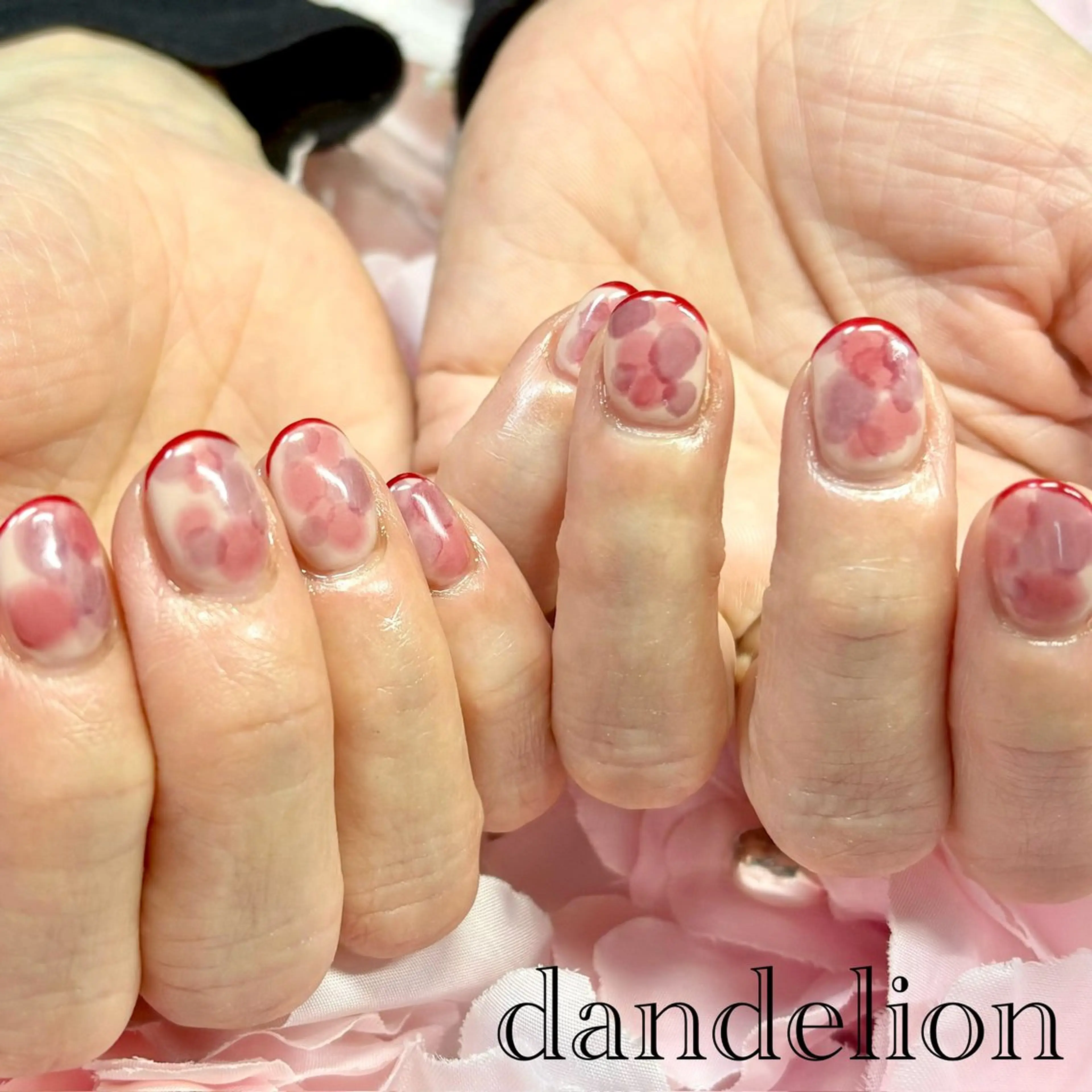 ネイル ハンドネイル ハンドケア dandelion ダンデライオンのネイルデザイン