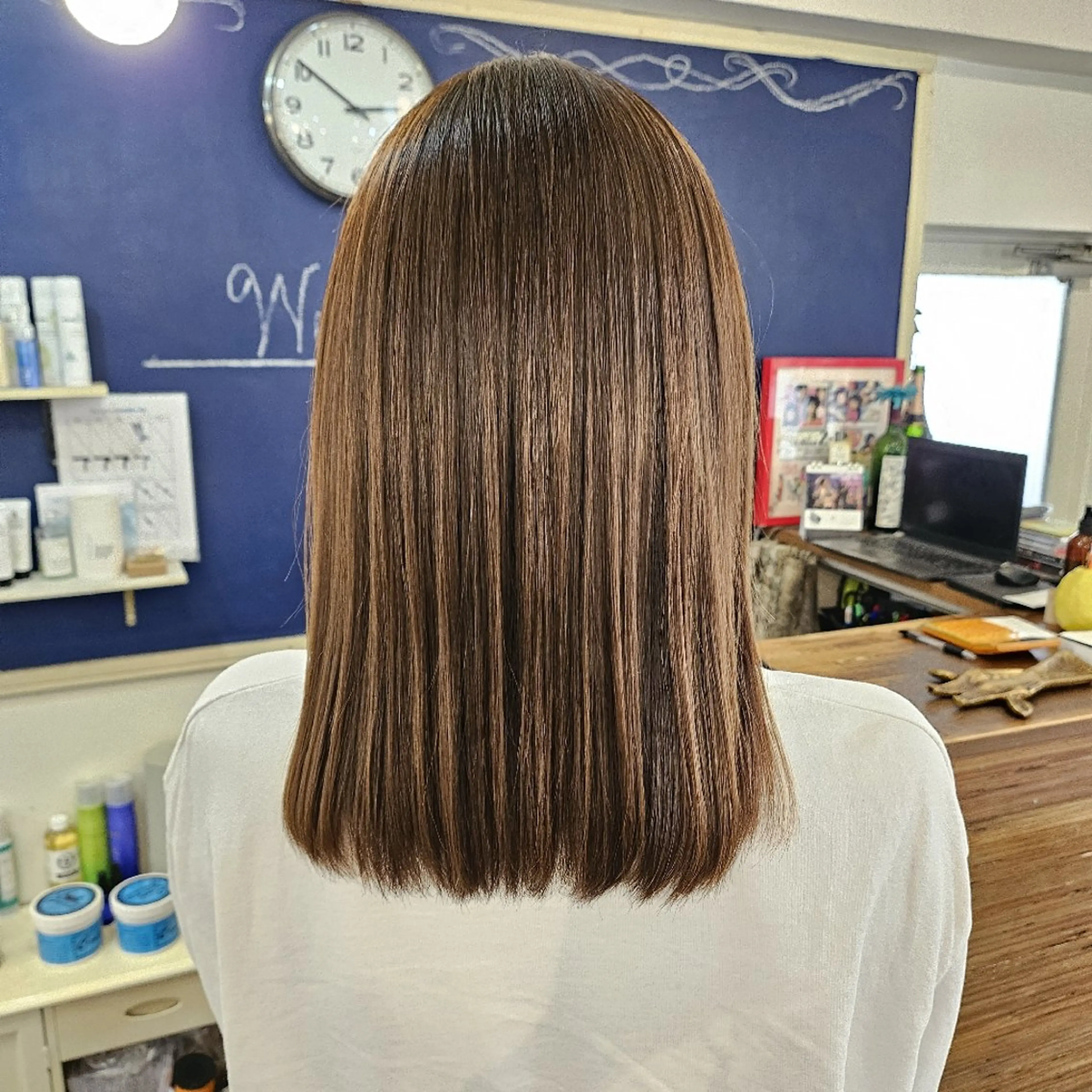 セミロング 縮毛矯正 縮毛矯正 トリートメント かりん/LeeLee /原宿/ハイトーンのヘアスタイル