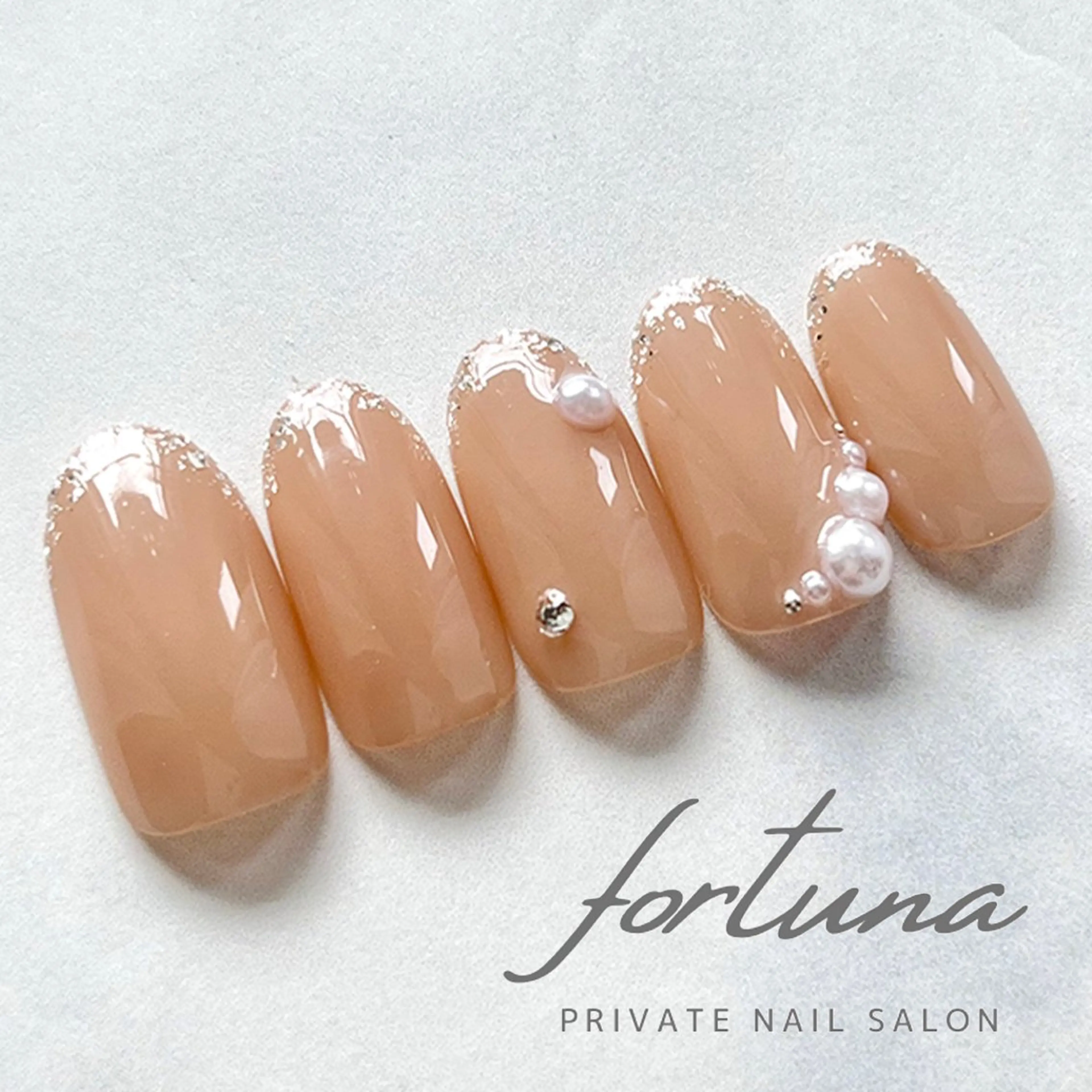 ネイル オフィスネイル シンプルネイル ブライダルネイル ハンドネイル fortuna 武藤裕美のネイルデザイン
