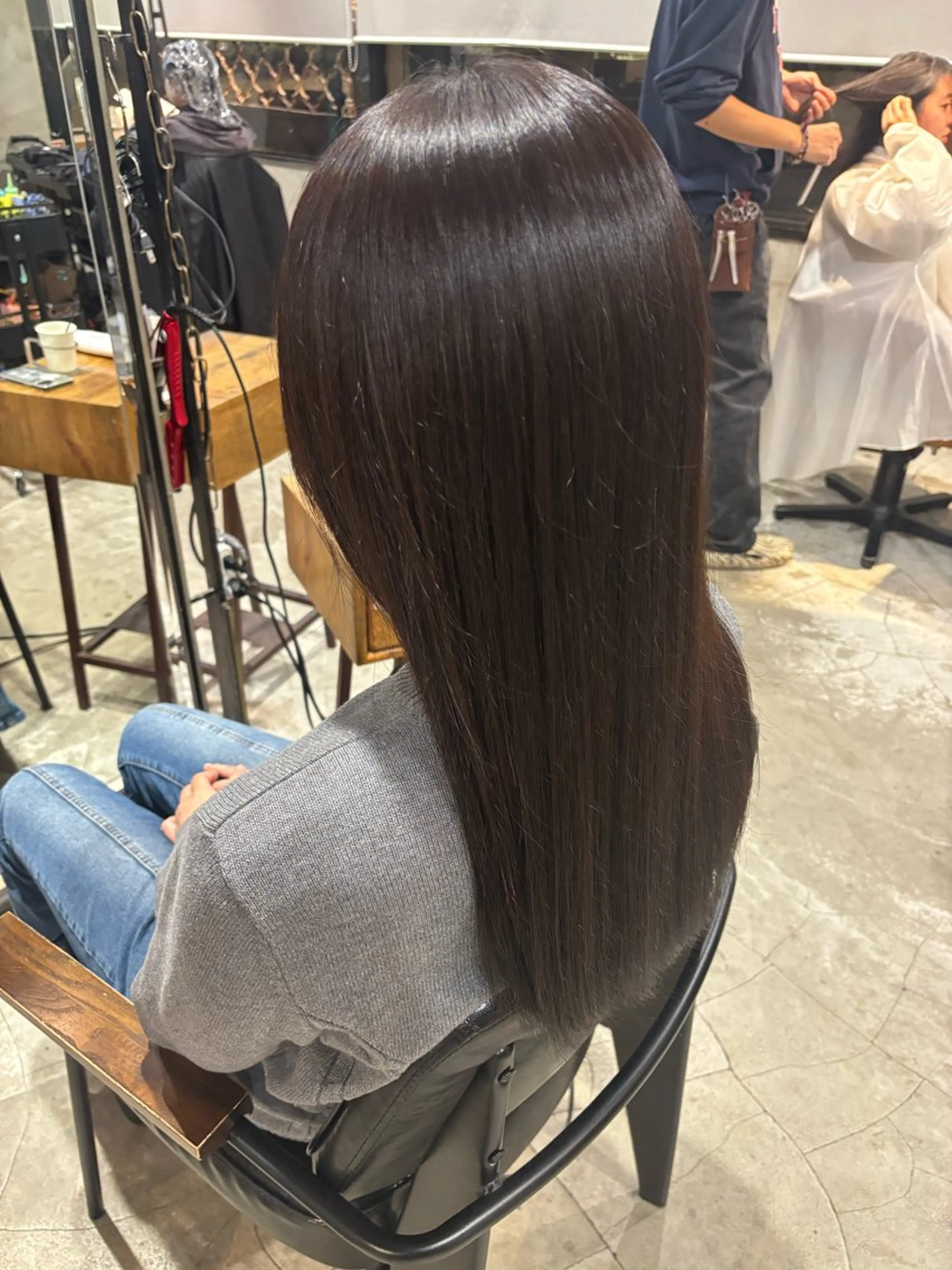 セミロング ヘアカラー トリートメント 🌺柔らか透明感 カラー🌊MAMIのヘアスタイル