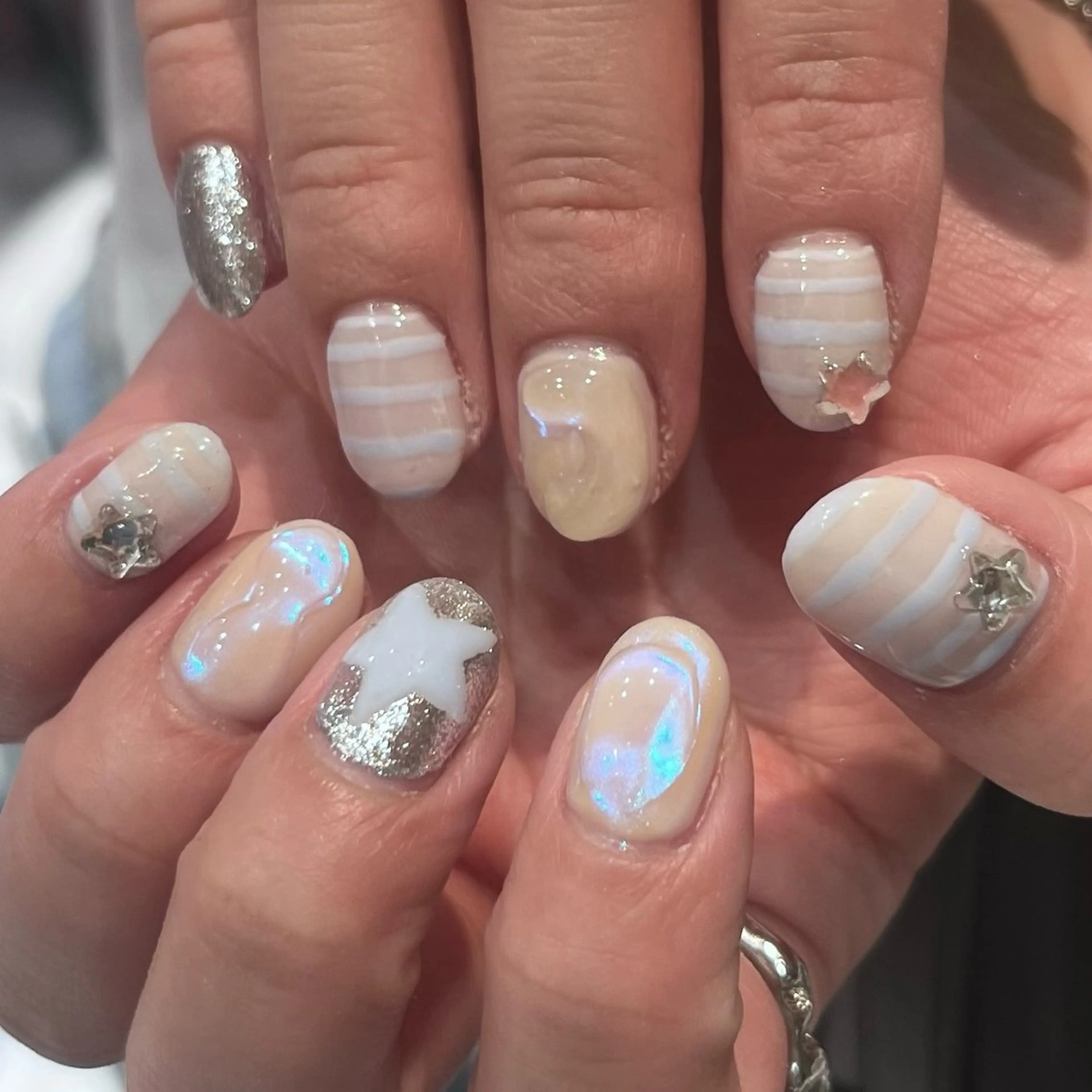 ネイル ハンドネイル 🩶レイナ🩶 color/nailのヘアスタイル