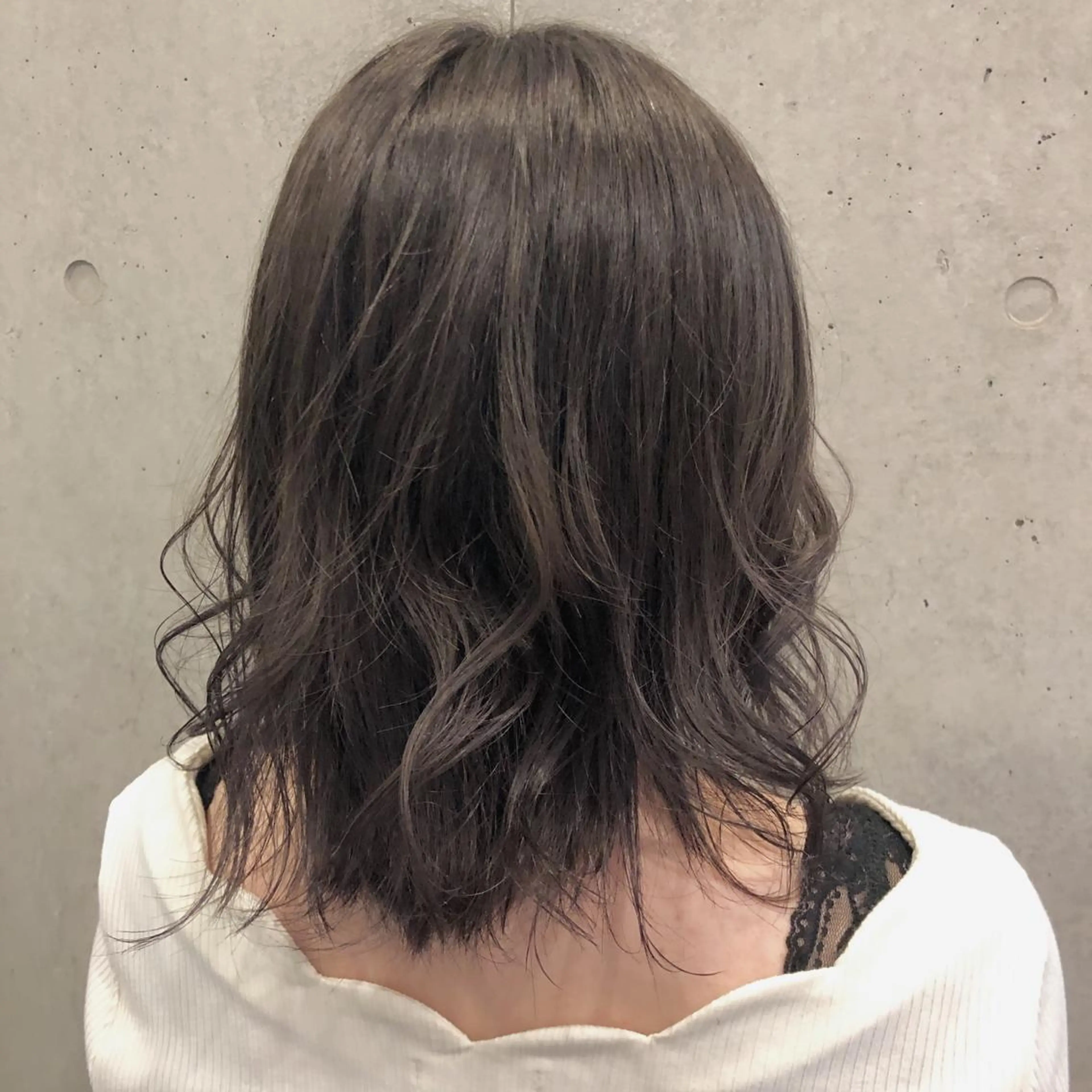 ミディアム Yuueye mioの眉毛・アイブロウイメージ