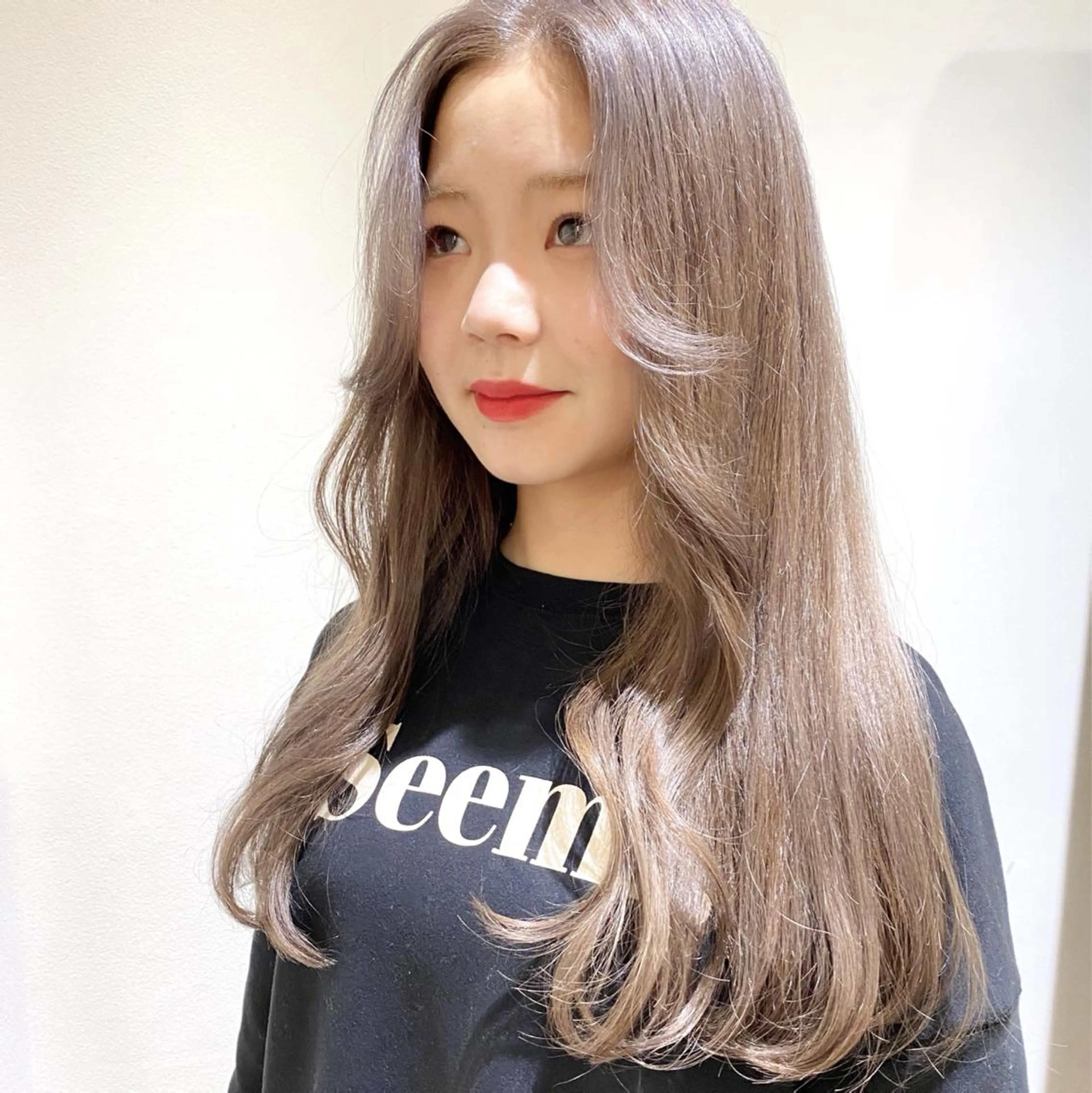 ロング カット ヘアカラー トリートメント 韓国ヘア🇰🇷 SAYAのヘアスタイル