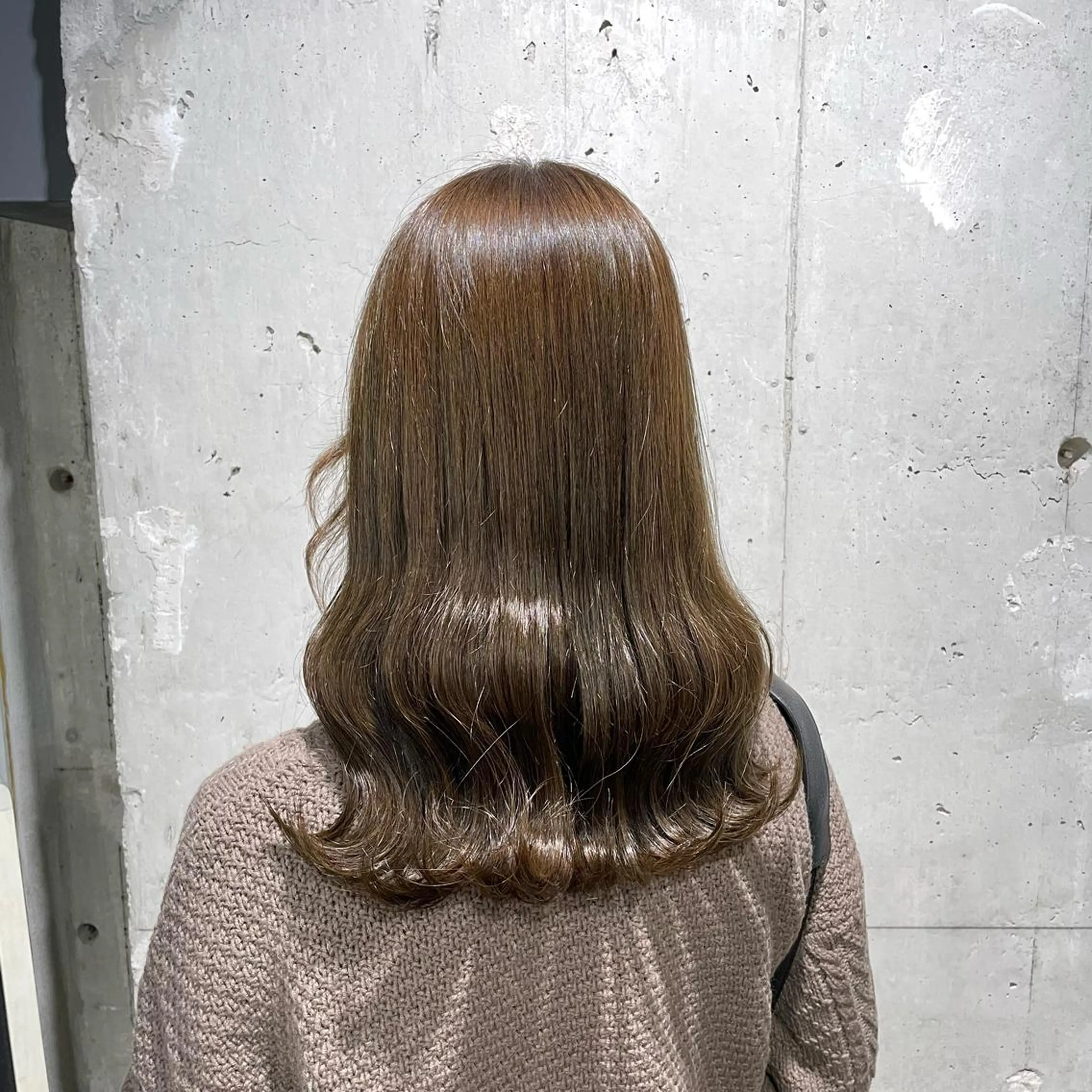 セミロング カラー ヘアカラー トリートメント ヘアセット I'S.横浜所属・赤み消しカラー 🍀JUNKIのヘアスタイル