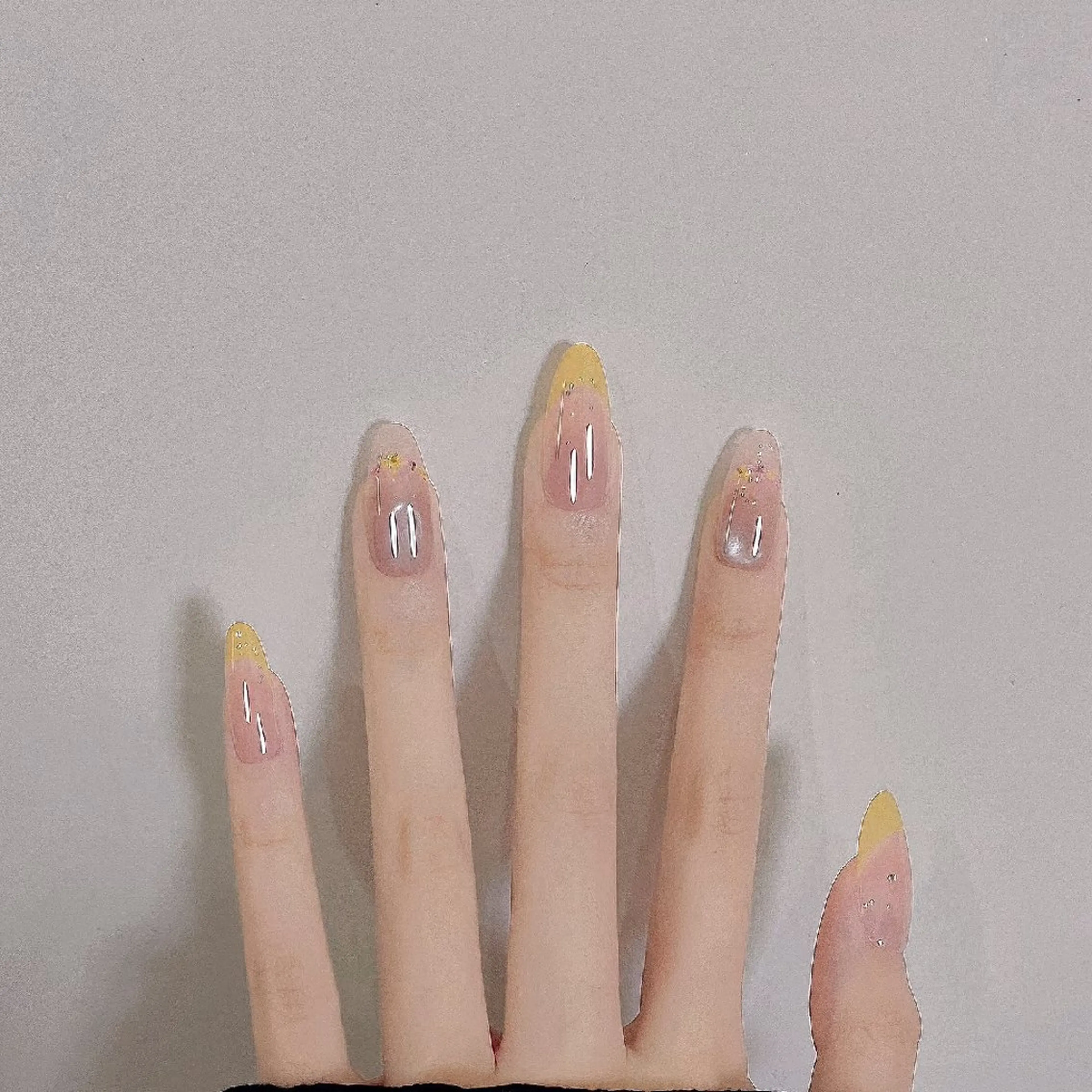 ネイル 鈴木 彩星のネイルデザイン