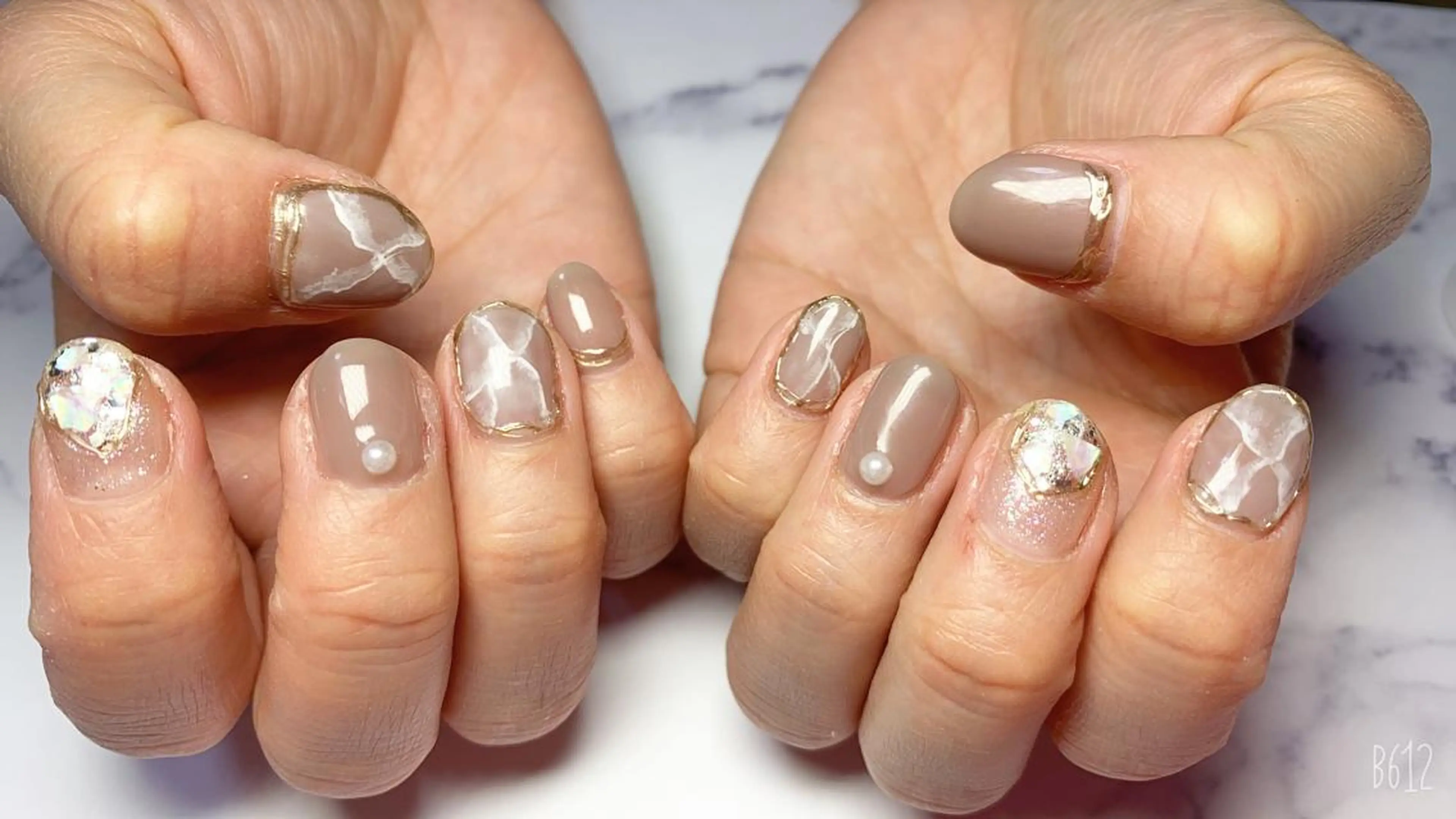 ネイル ハンドネイル ManiNail所属・Mani Nailsのネイルデザイン