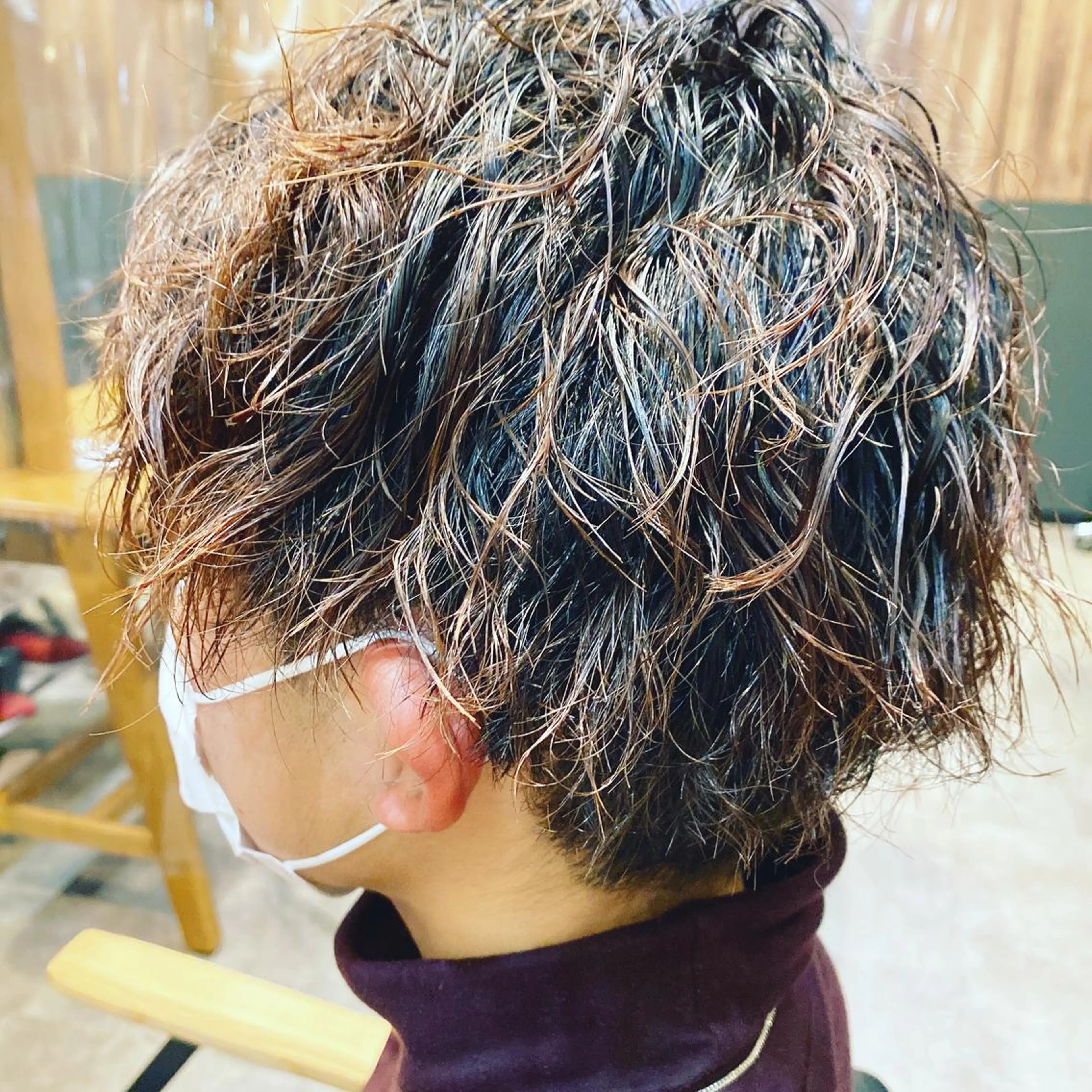 ミディアム パーマ メンズ カット パーマ トリートメント shine hair blend所属・永井 紫優のヘアスタイル