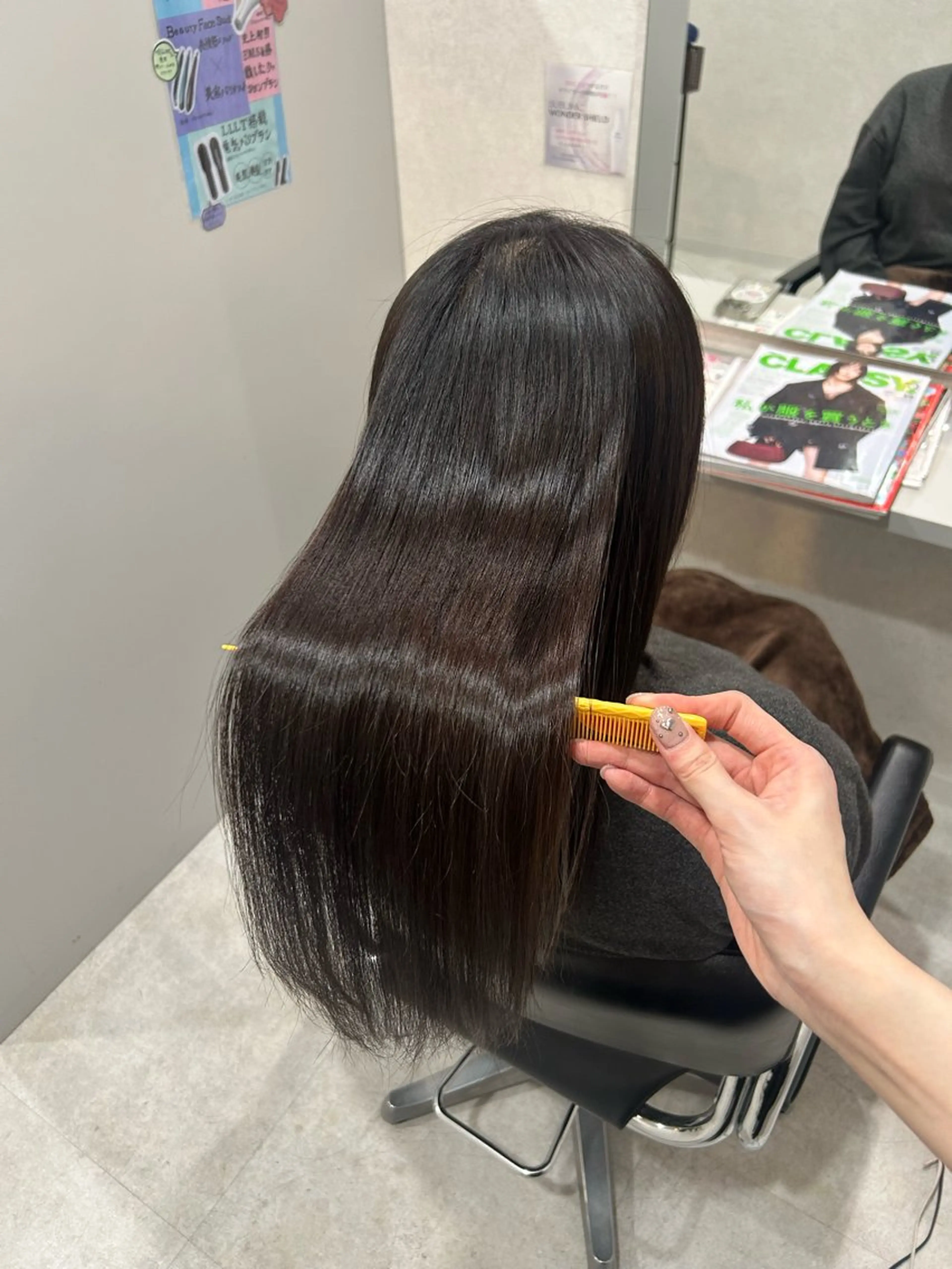 ロング ロング 縮毛矯正 北林 佳乃のヘアスタイル