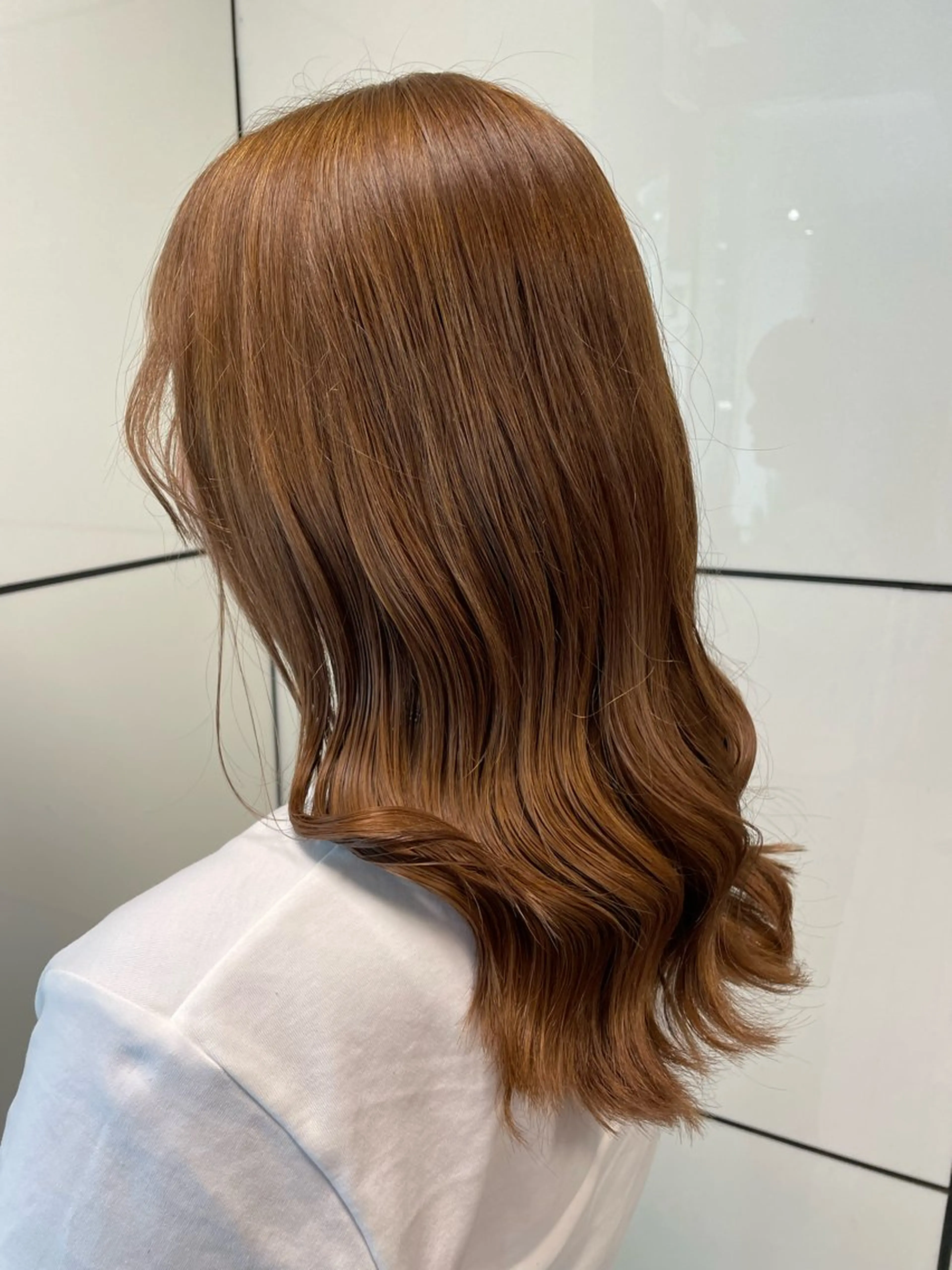 セミロング カラー アッシュ ベージュカラー ブリーチ デザインカラー ハイトーンカラー ヘアカラー メンズ/ブリーチなし サクラ🌸のヘアスタイル