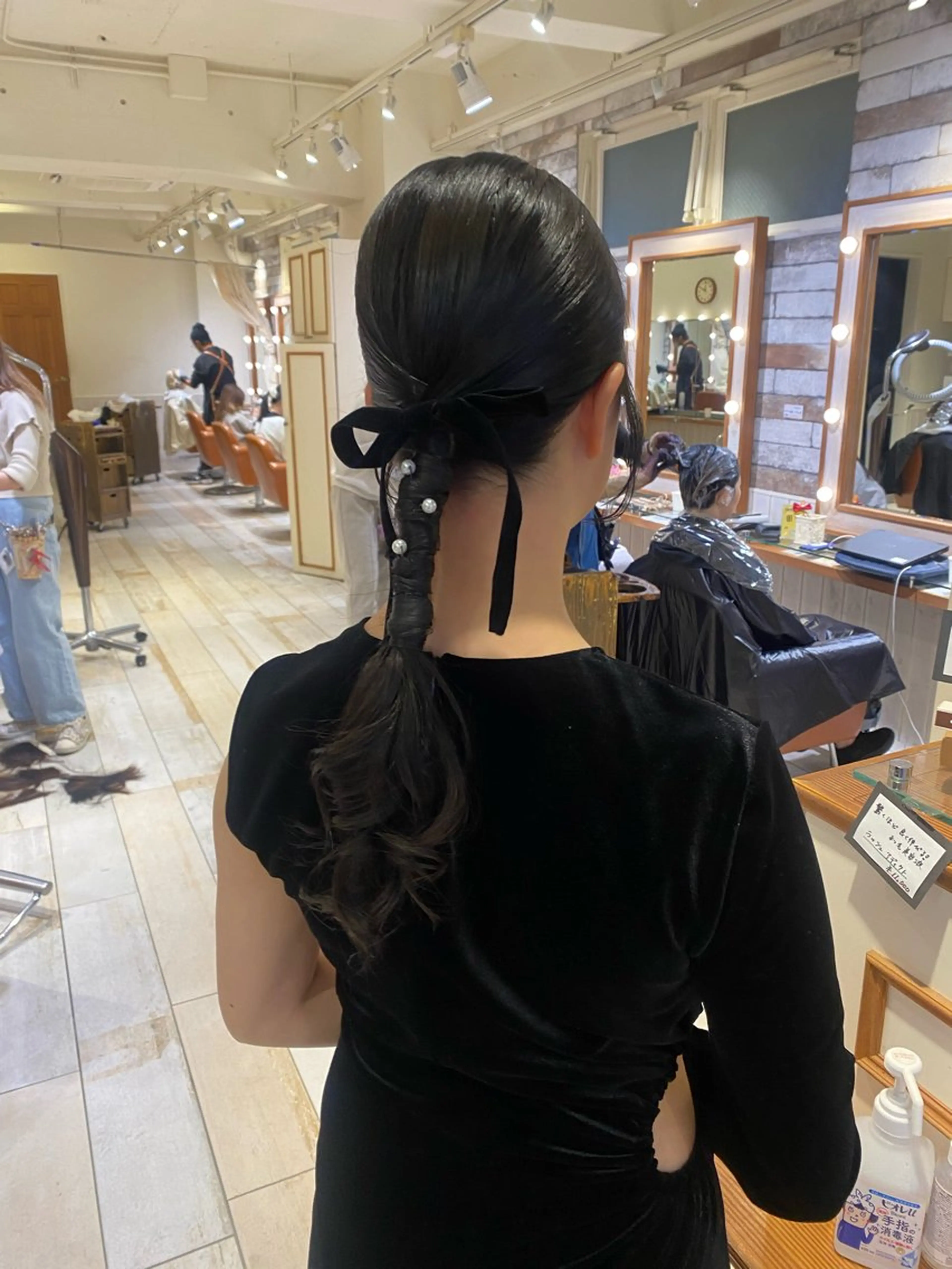 ロング ヘアセット 🌸小島友梨香🌸 ブリーチカラーのヘアスタイル