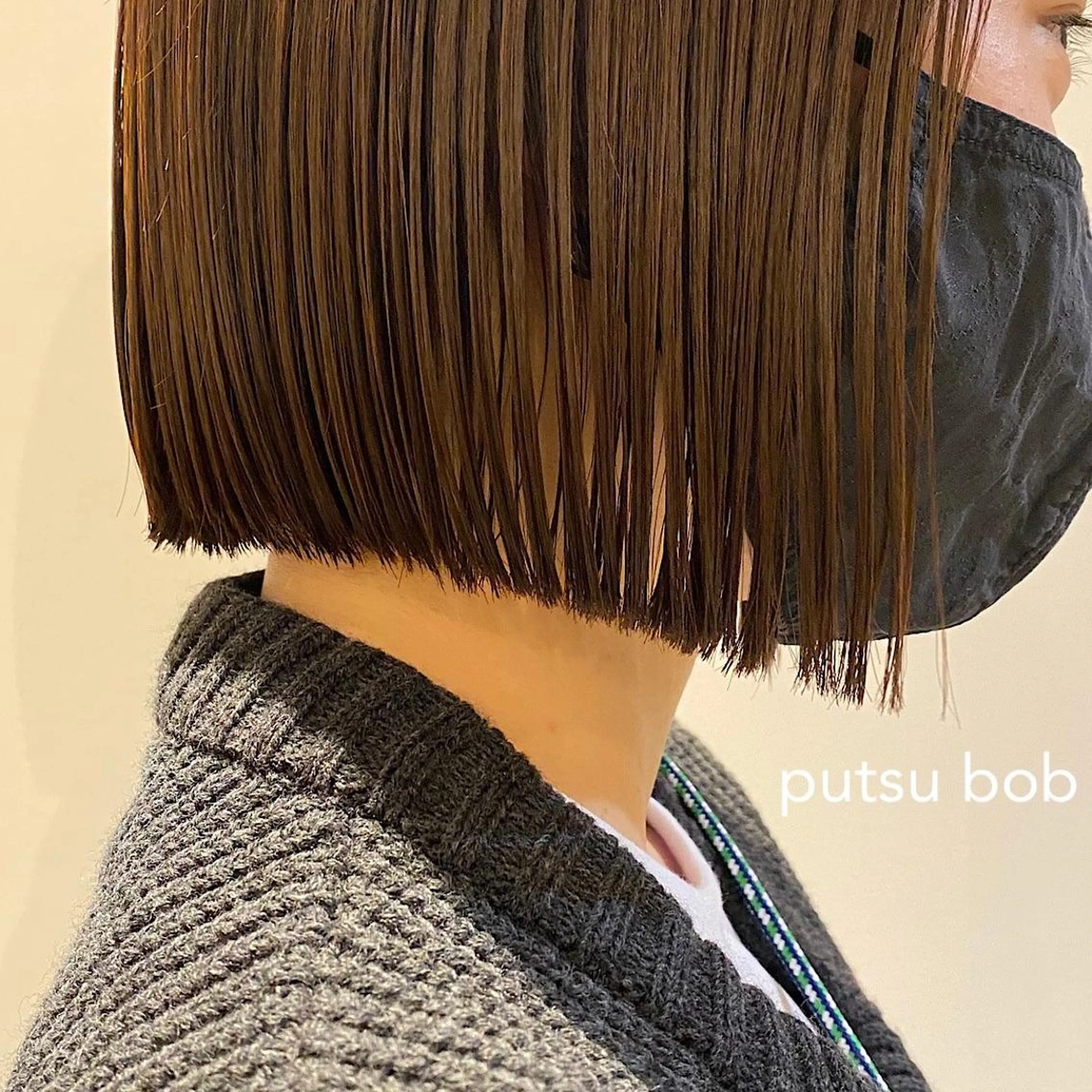 ショート 切りっぱなしボブ ボブ センターパート/ 暖色カラーayuのヘアスタイル