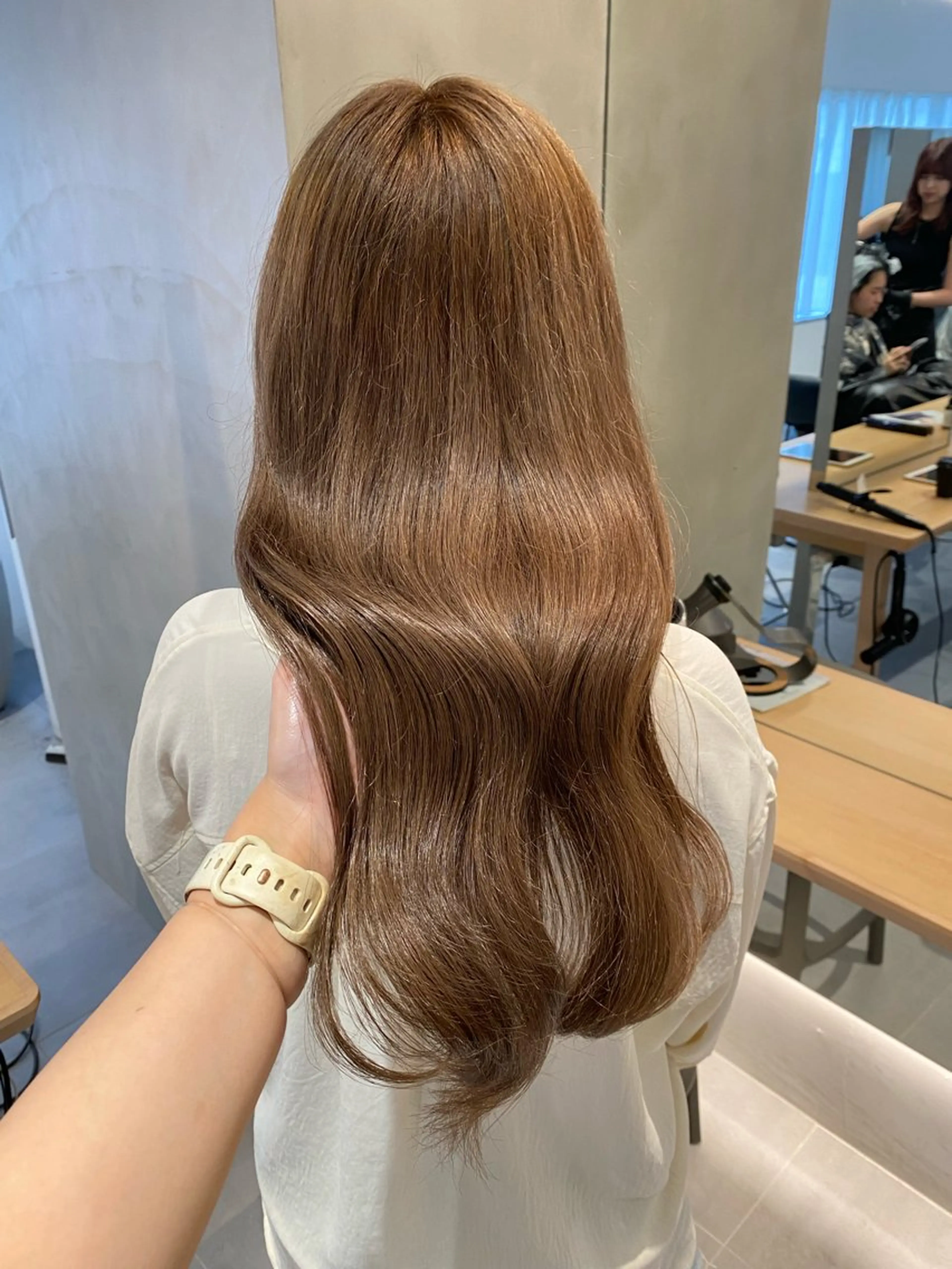 ロング カラー ヘアカラー トリートメント ヘッドスパ ヘアセット 小顔ショート✨️ RIEのヘアスタイル