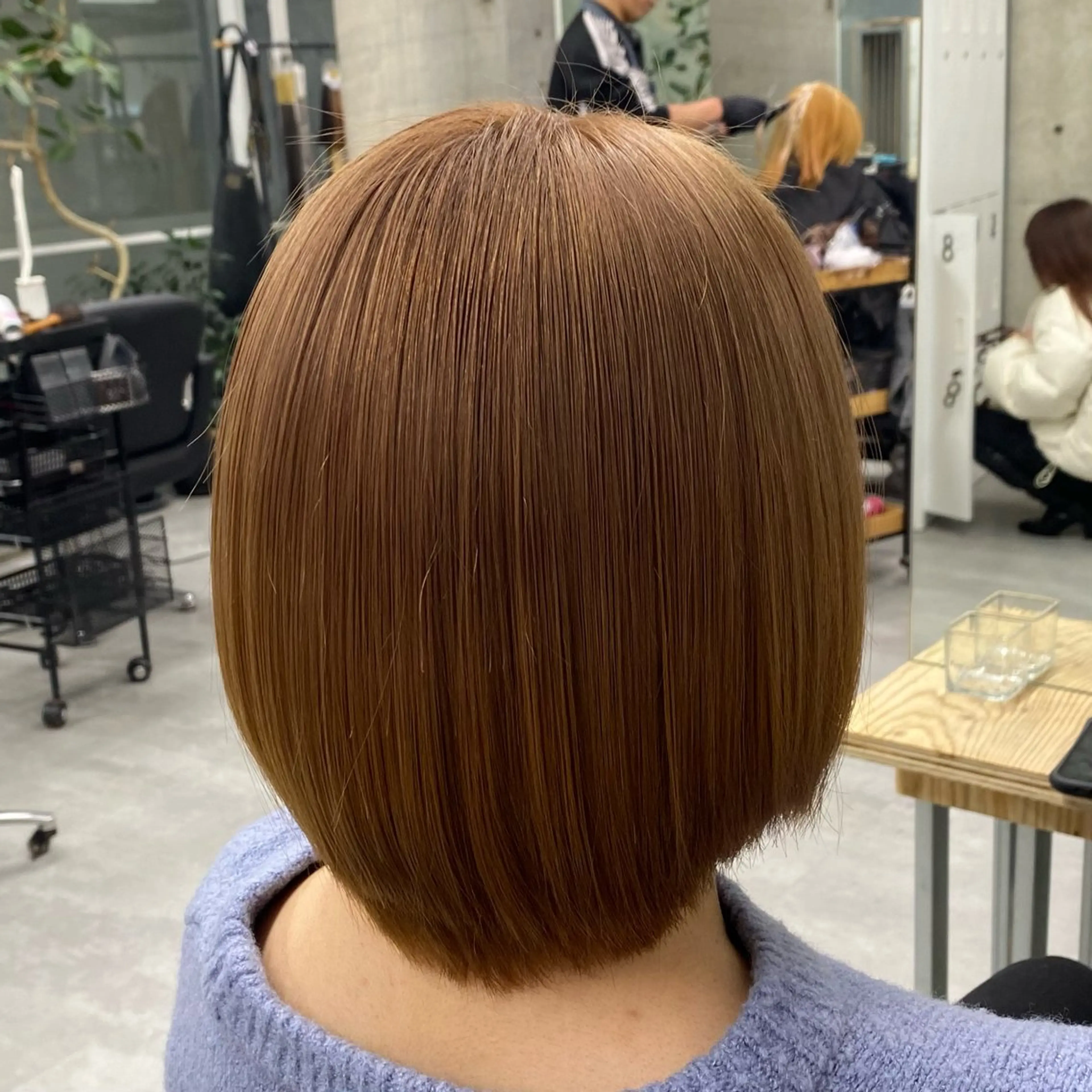ショート カラー カット ヘアカラー Welring hair salon所属・Runa/大人 かわいいハイトーンのヘアスタイル