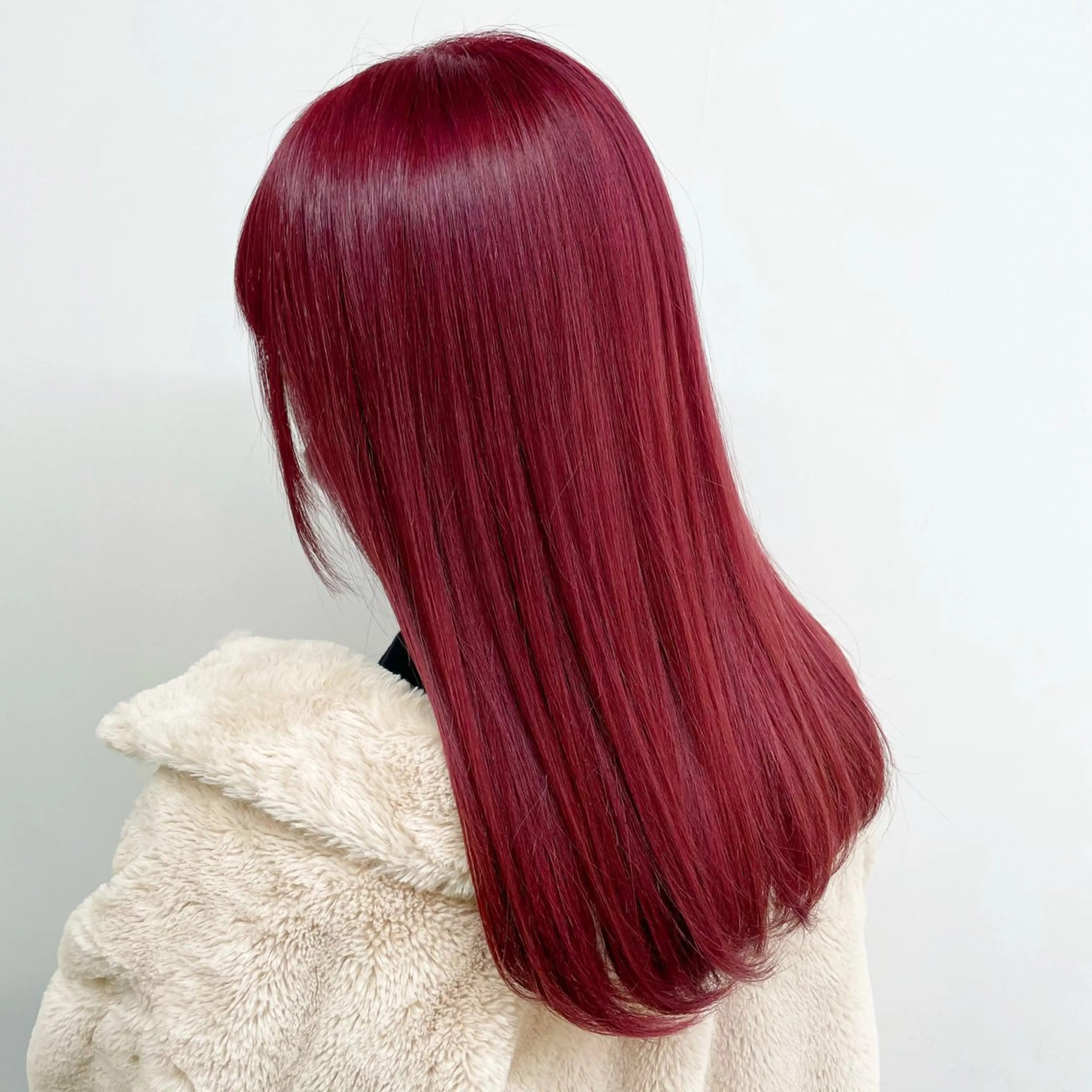 セミロング カラー ヘアカラー トリートメント 🍒ワイン系 ウルフカット🍒拓未のヘアスタイル
