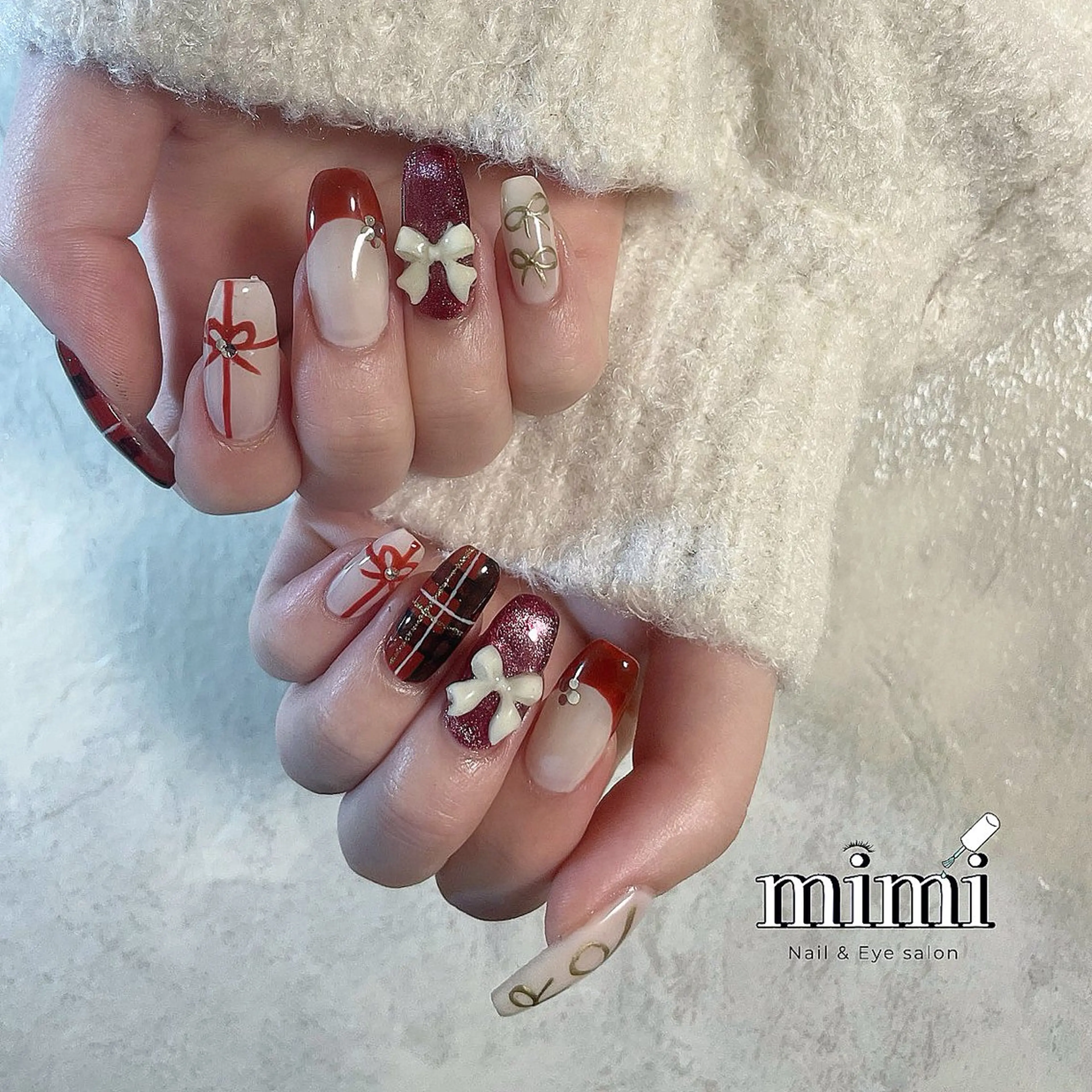 ネイル アートネイル マグネットネイル リボン シンプルネイル 冬ネイル ハンドネイル Nail&Eye mimiのネイルデザイン