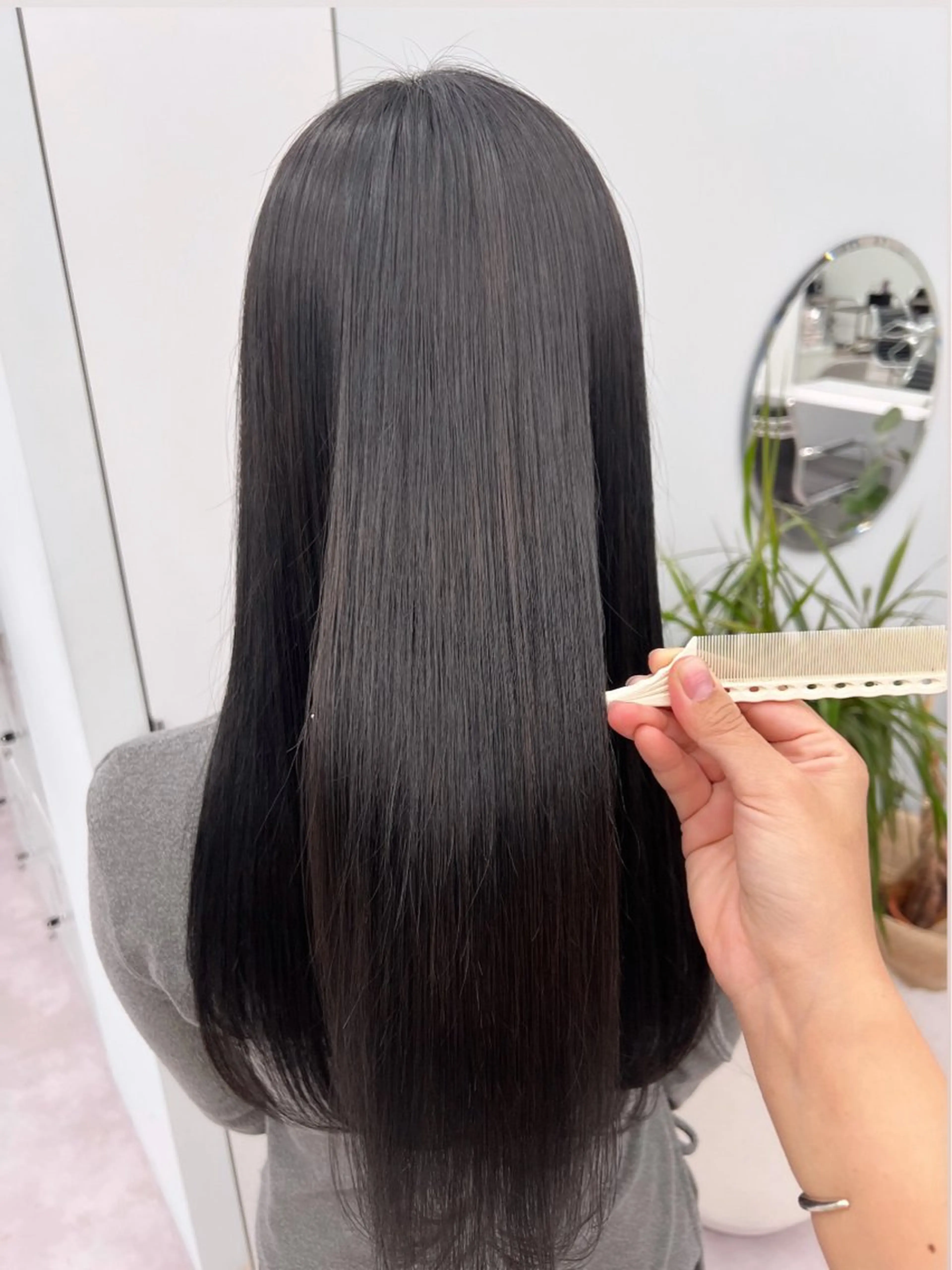 ロング カット ヘアカラー 縮毛矯正 トリートメント misch by urban所属・名駅◎🦢髪質改善 🪽カミヤアカネのヘアスタイル