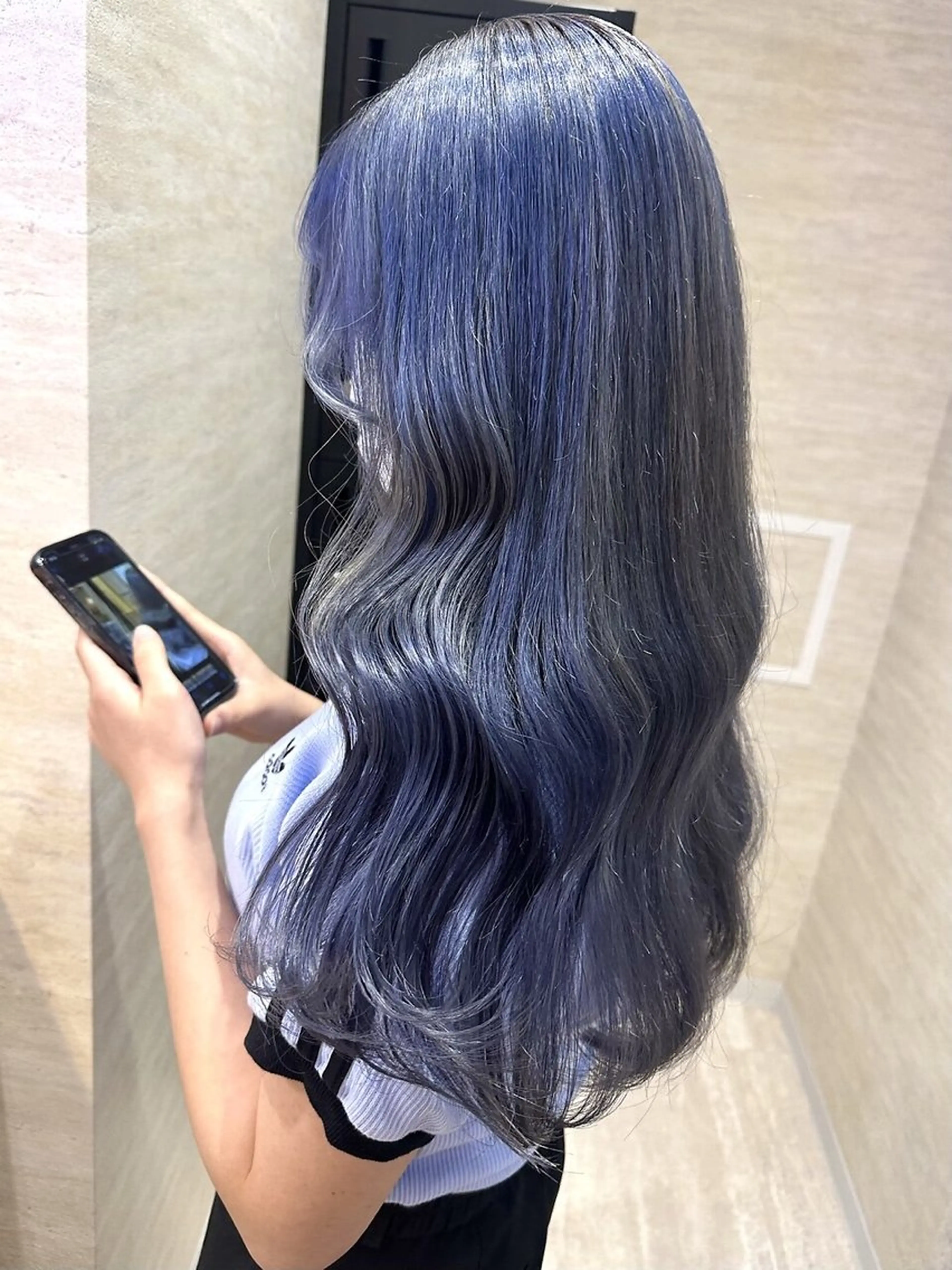 ロング カラー elubylovis mana💜のヘアスタイル
