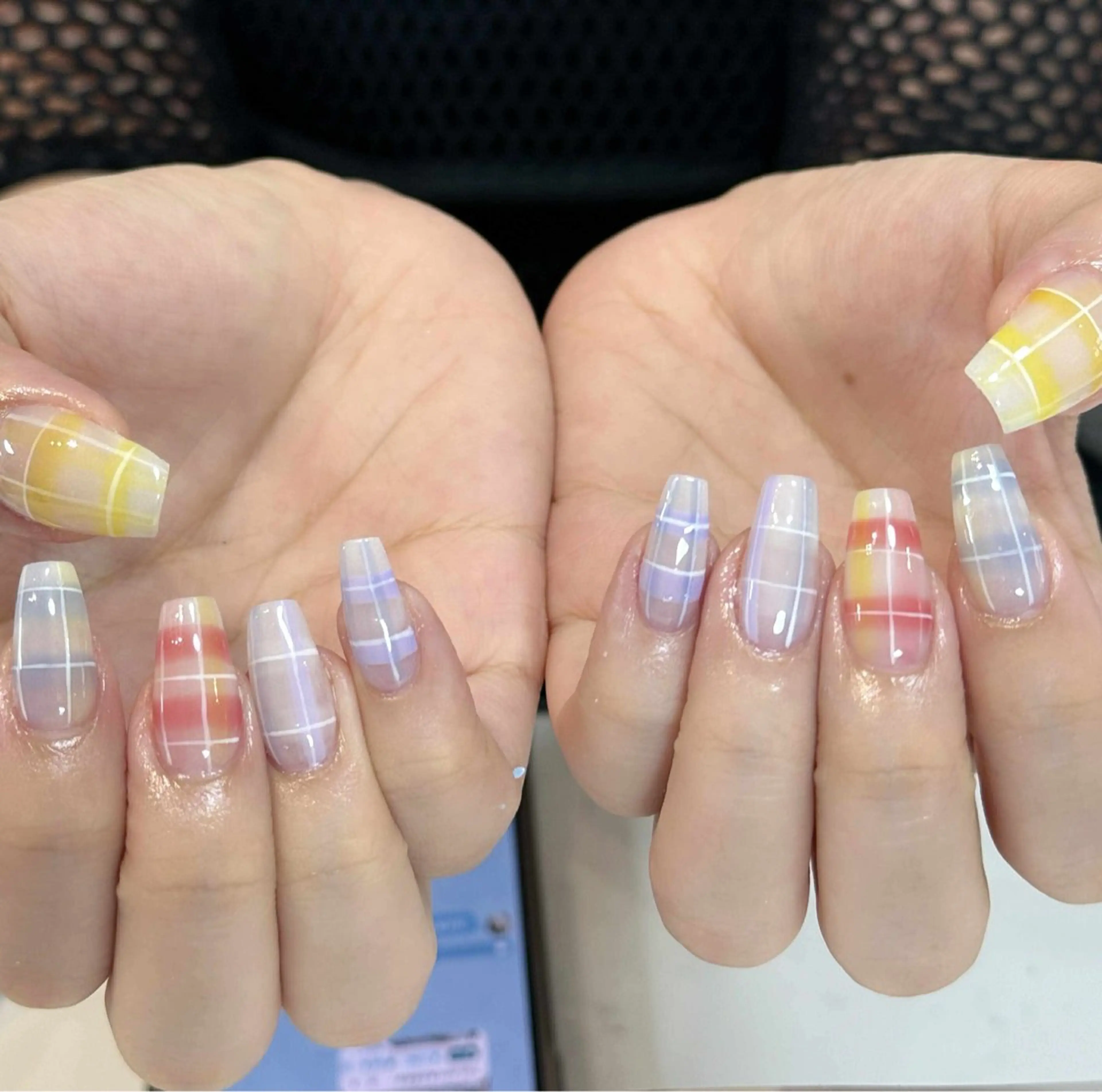 ネイル フレンチネイル ジェルネイル キラキラネイル 韓国ネイル マグネットネイル ハンドネイル Julli nail studio所属・Julli NailStudioのネイルデザイン