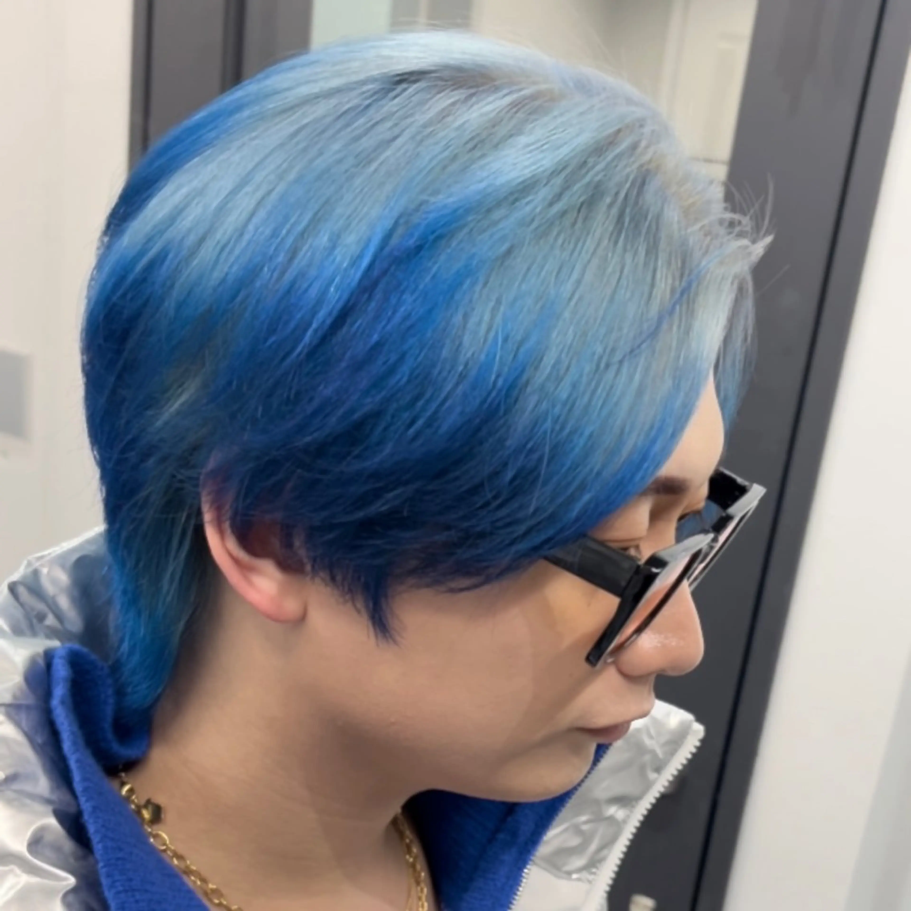 ミディアム カラー メンズ 曲がる縮毛矯正 LIBER 　岩名のヘアスタイル