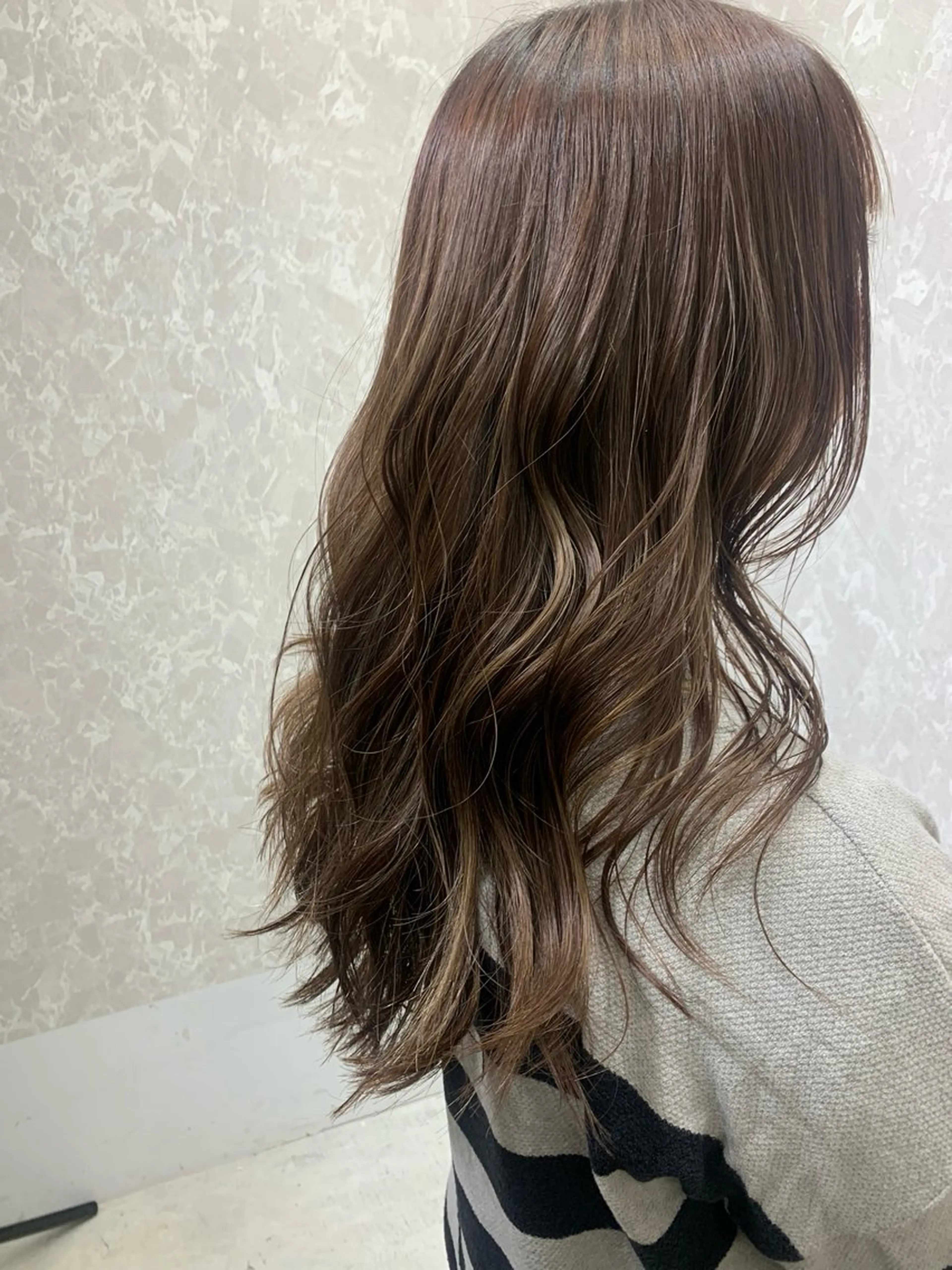 カラー ✂︎GLITTER ✂︎東ヶ崎　湧✂︎のヘアスタイル