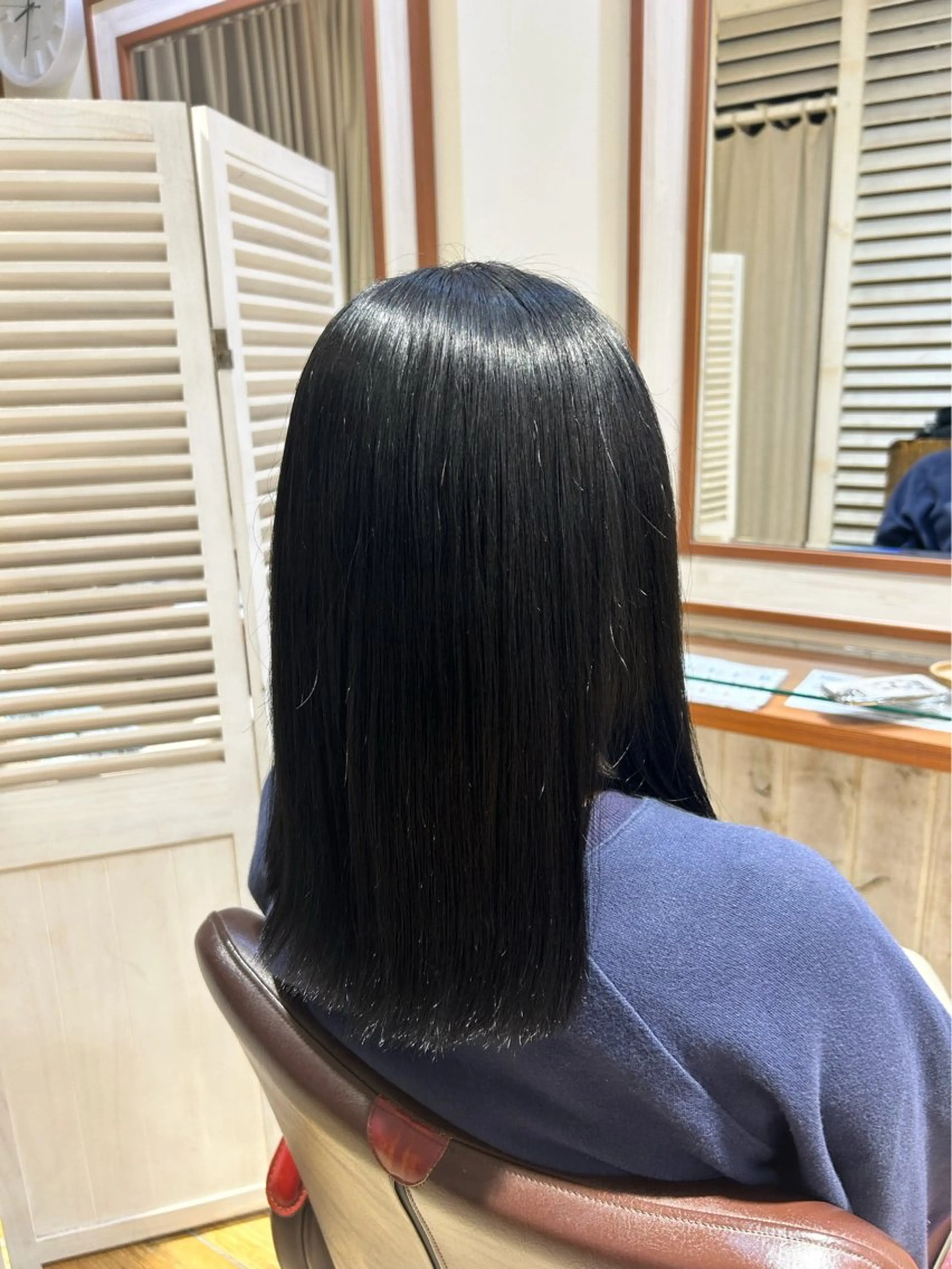 セミロング カラー ヘアカラー トリートメント ウルフレイヤー🐺 ヒナ🩶のヘアスタイル