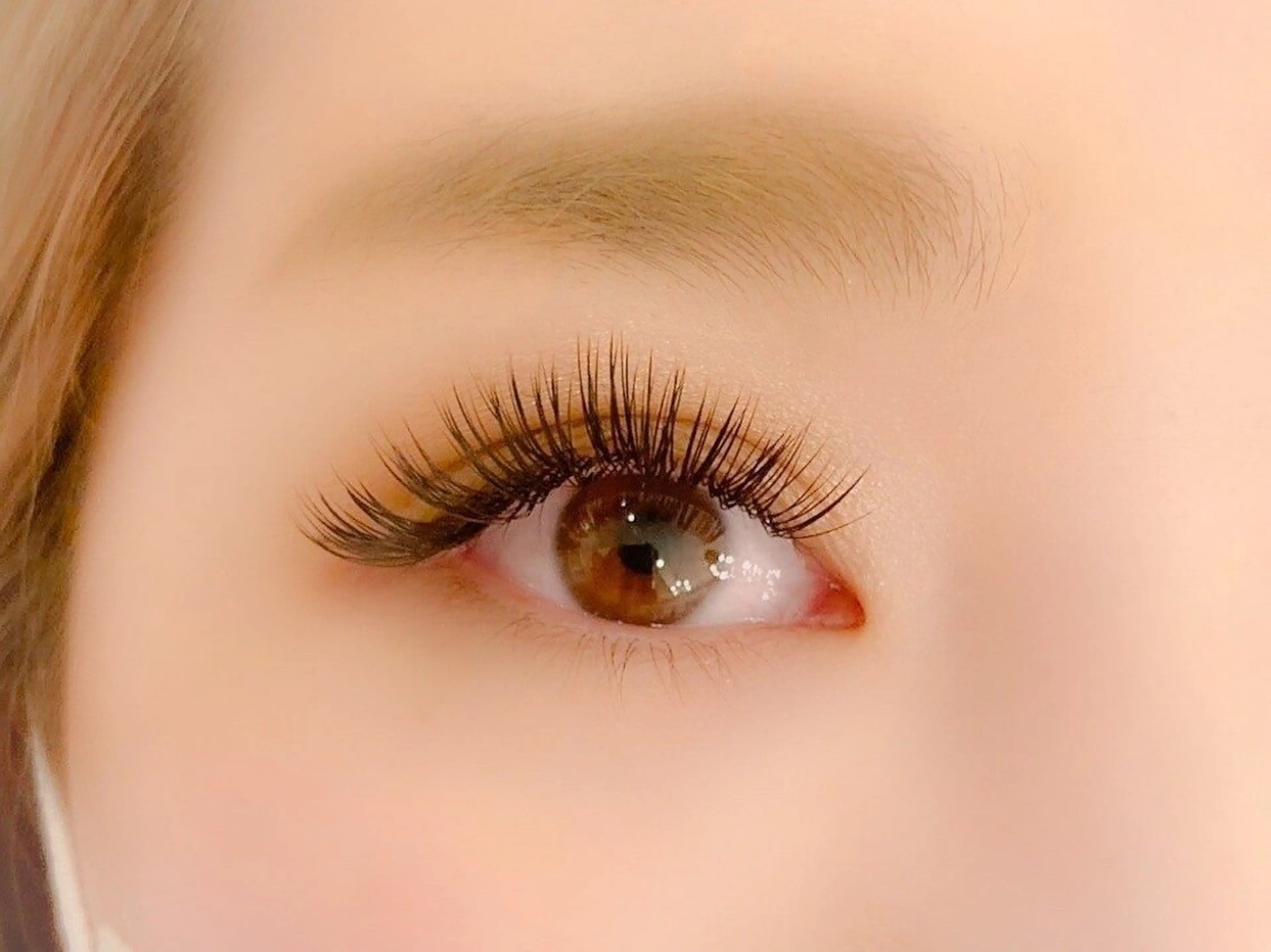 マツエク・マツパ バインドロック kiki by eyelash&eyebrow所属・kiki アイラッシュのマツエク・マツパデザイン