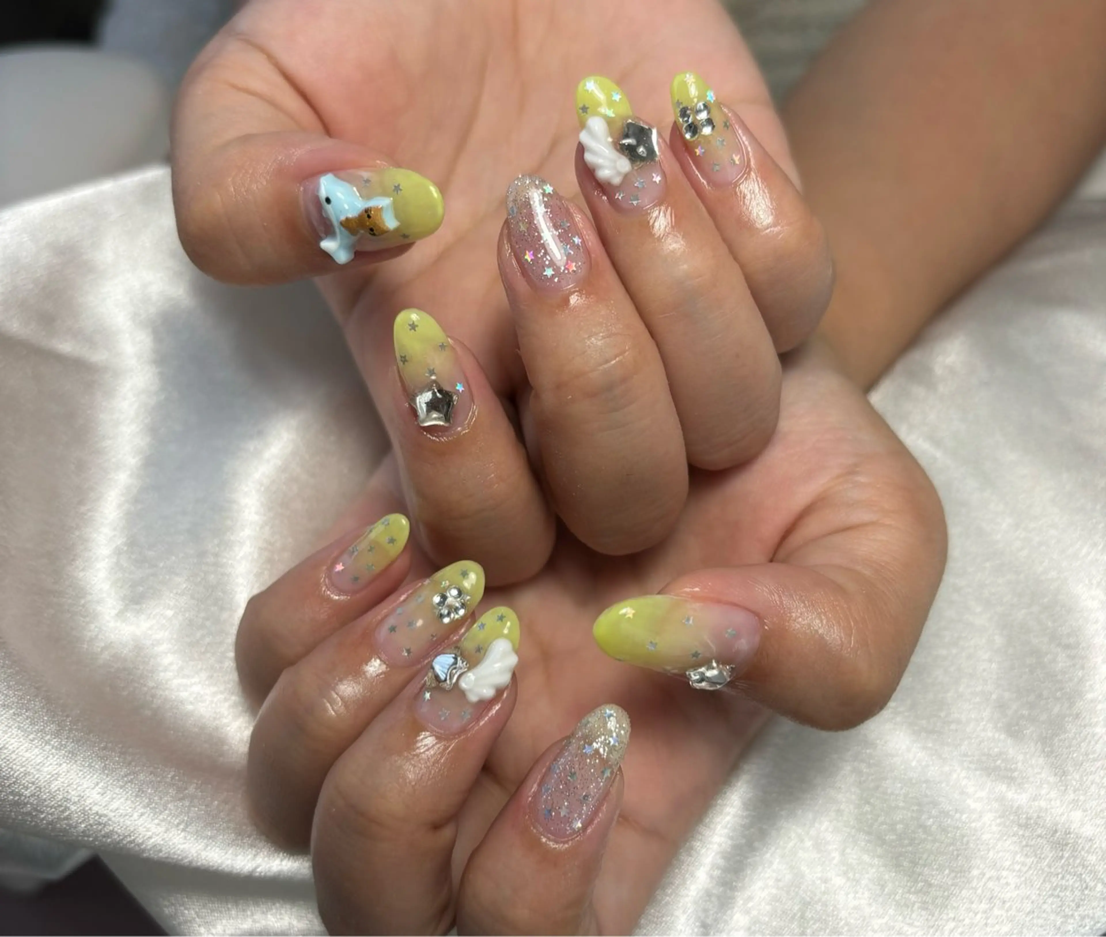 ネイル ハンドネイル 小林 安奈のネイルデザイン