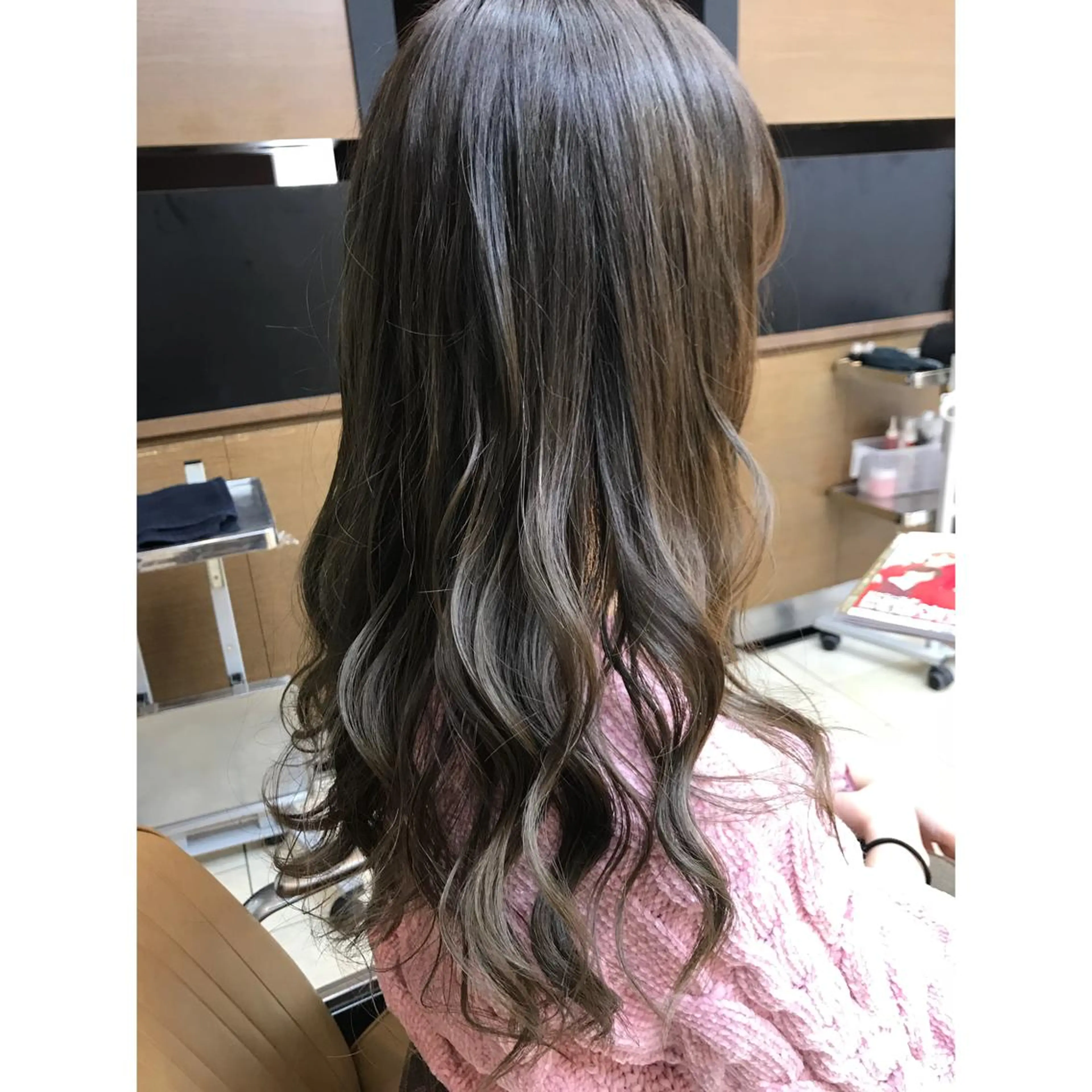 ロング カラー アディクシーカラー トリートメント 坂西 春果のマツエク・マツパデザイン