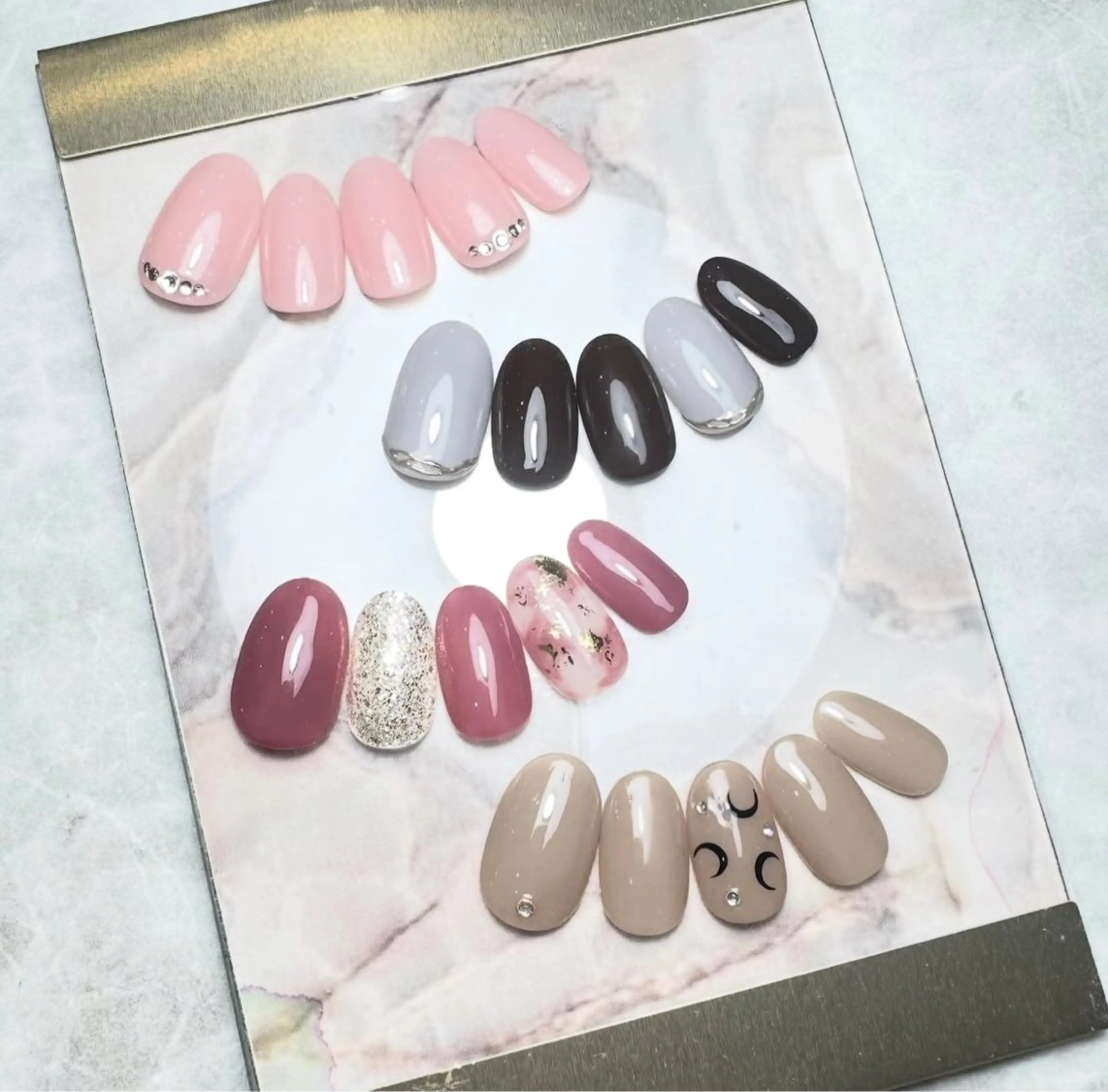 【minimo価格】10月🧡限定5500円ネイルの写真