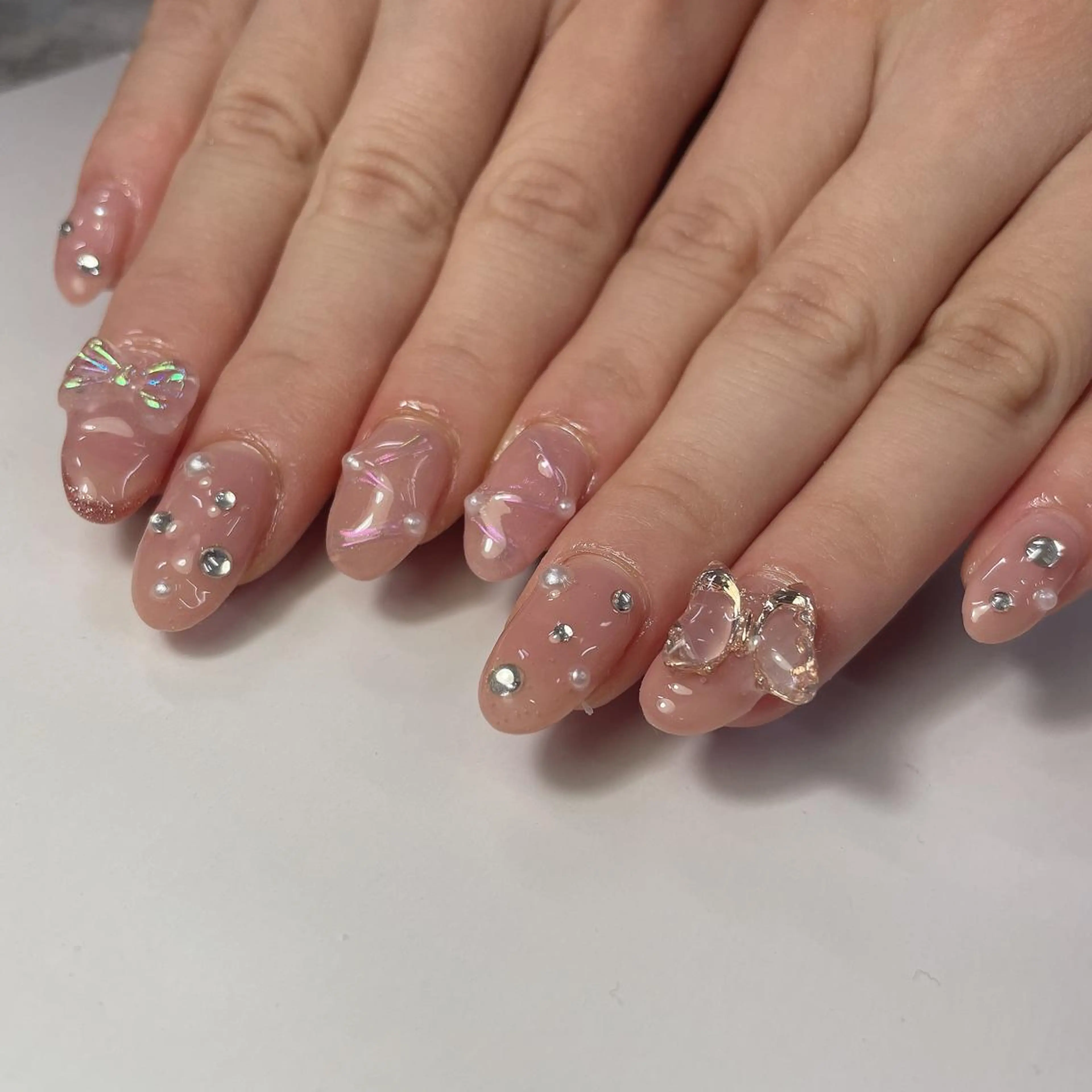 ネイル アイブロウ private EMILIA/横浜のネイルデザイン