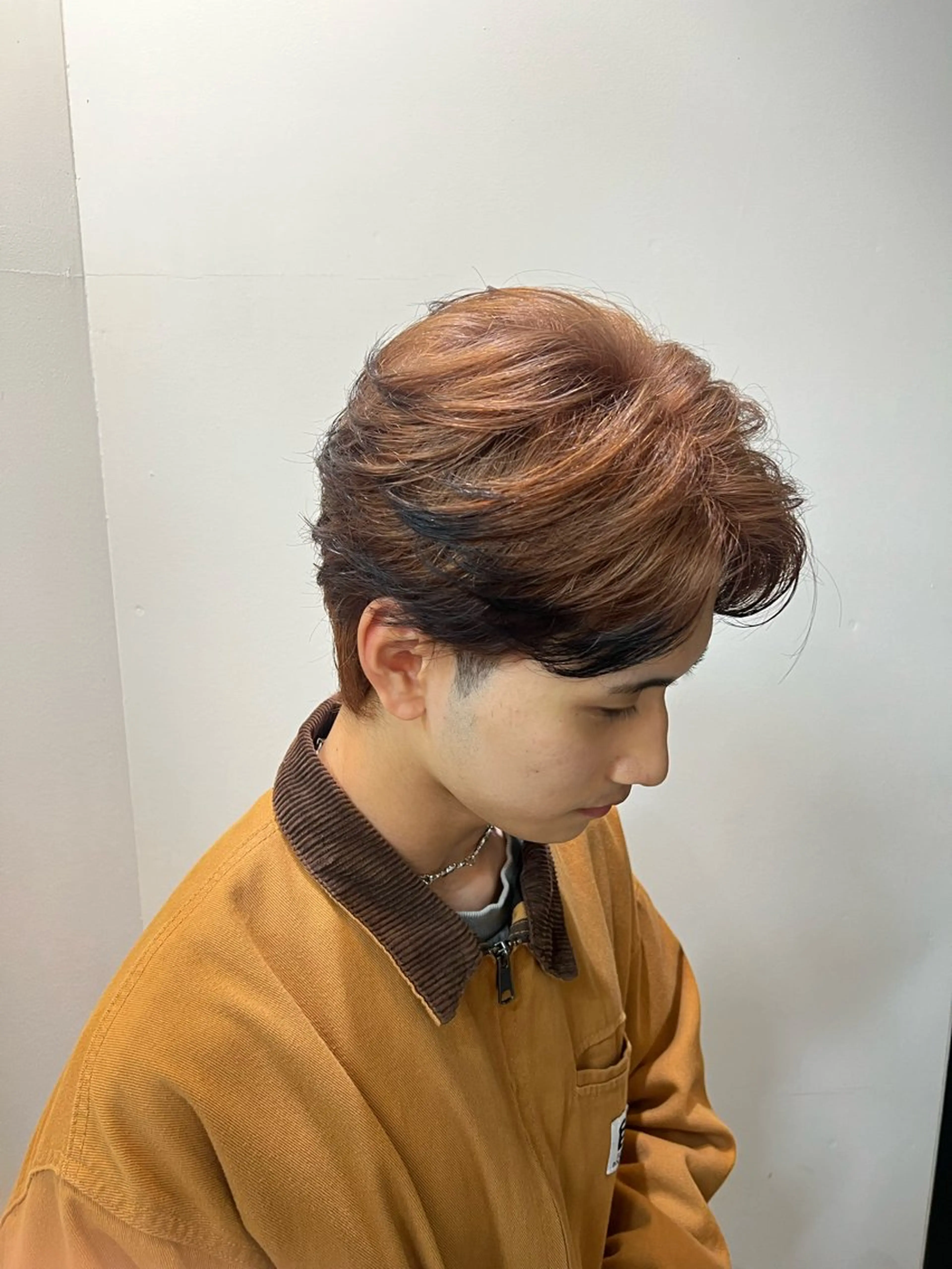 カラー メンズ カット ヘアカラー トリートメント 直毛細毛ボリューム メンズパーマハヤトのヘアスタイル