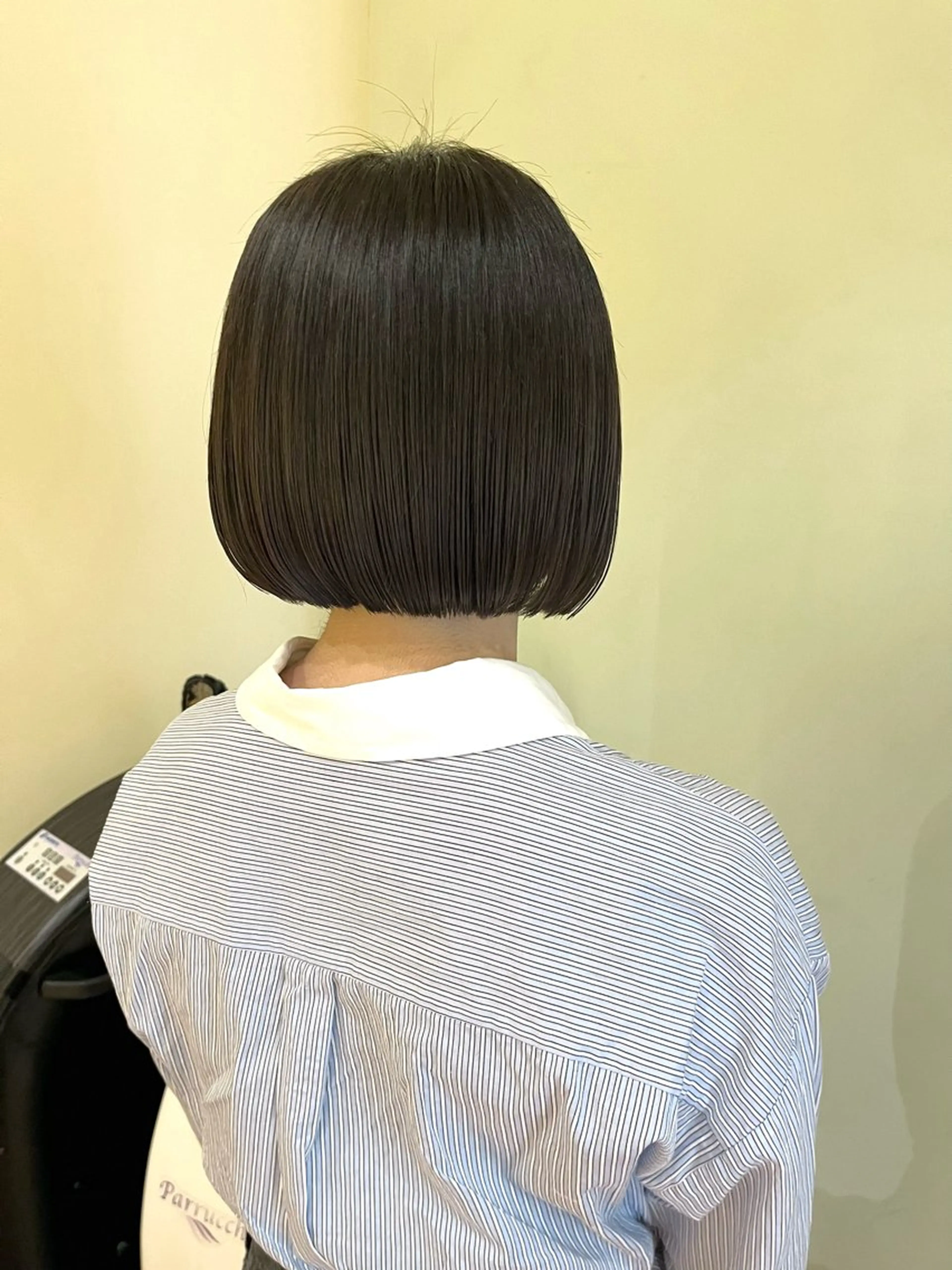 ショート ボブ 青山 莉奈のヘアスタイル