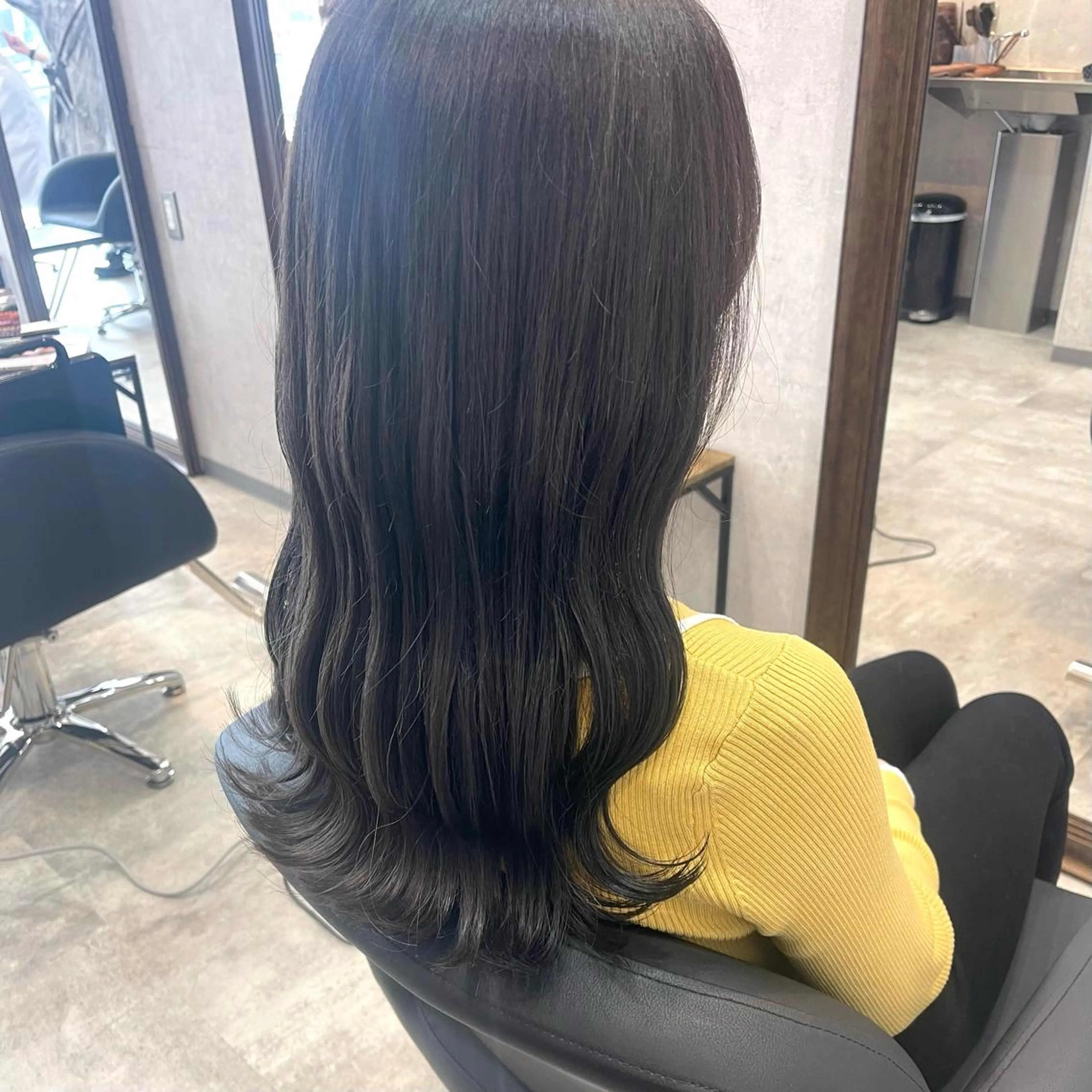 ミディアム アッシュ カット ヘアカラー トリートメント merci.所属・🌻まさの あいり🌻のヘアスタイル