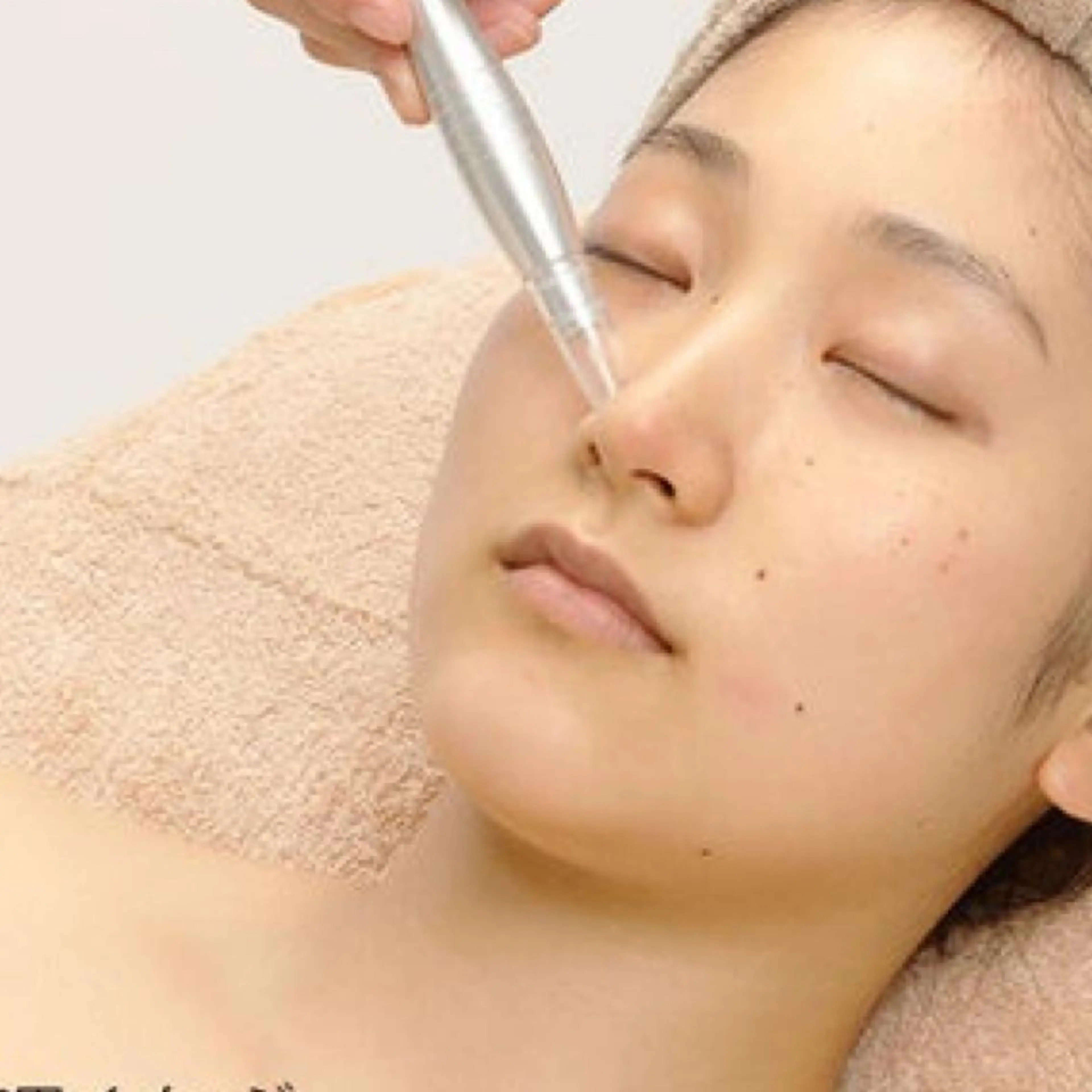 ネイル Private salon Dux所属・肌管理&nail Salon Duxの眉毛・アイブロウイメージ