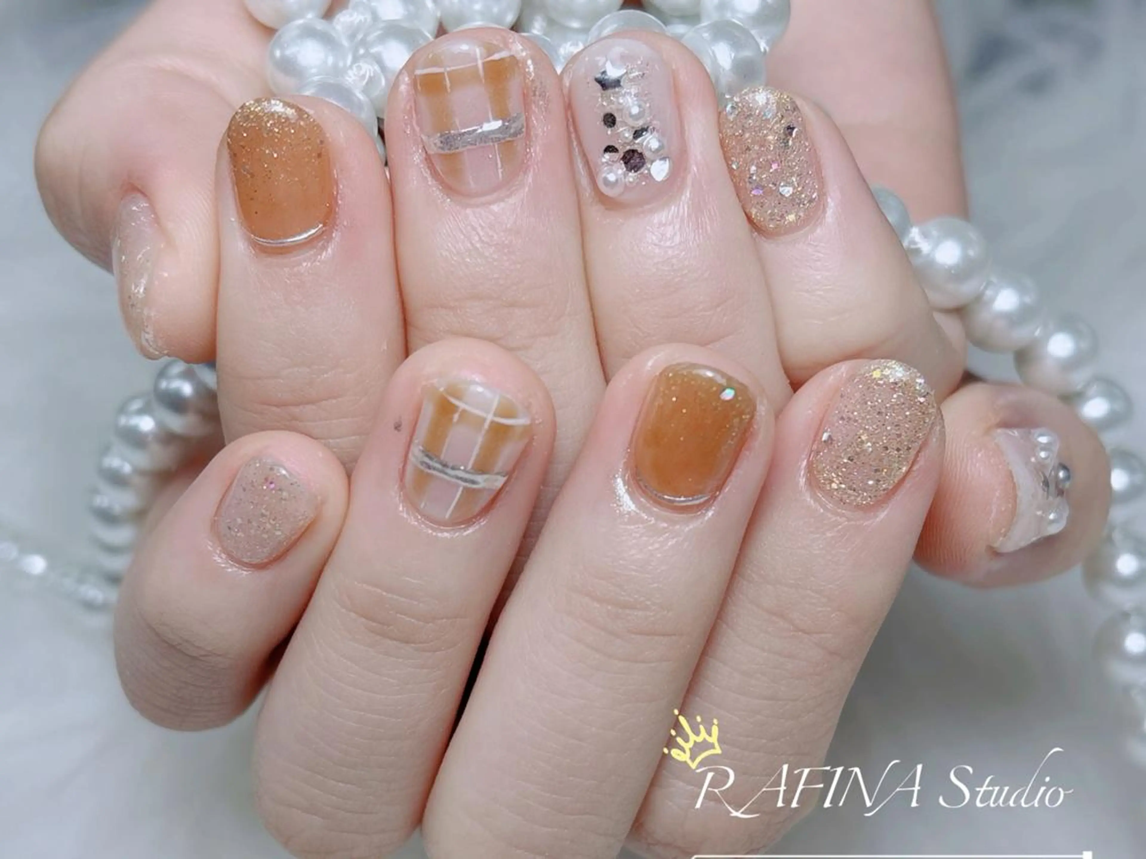 ネイル 桃香 Minaのネイルデザイン