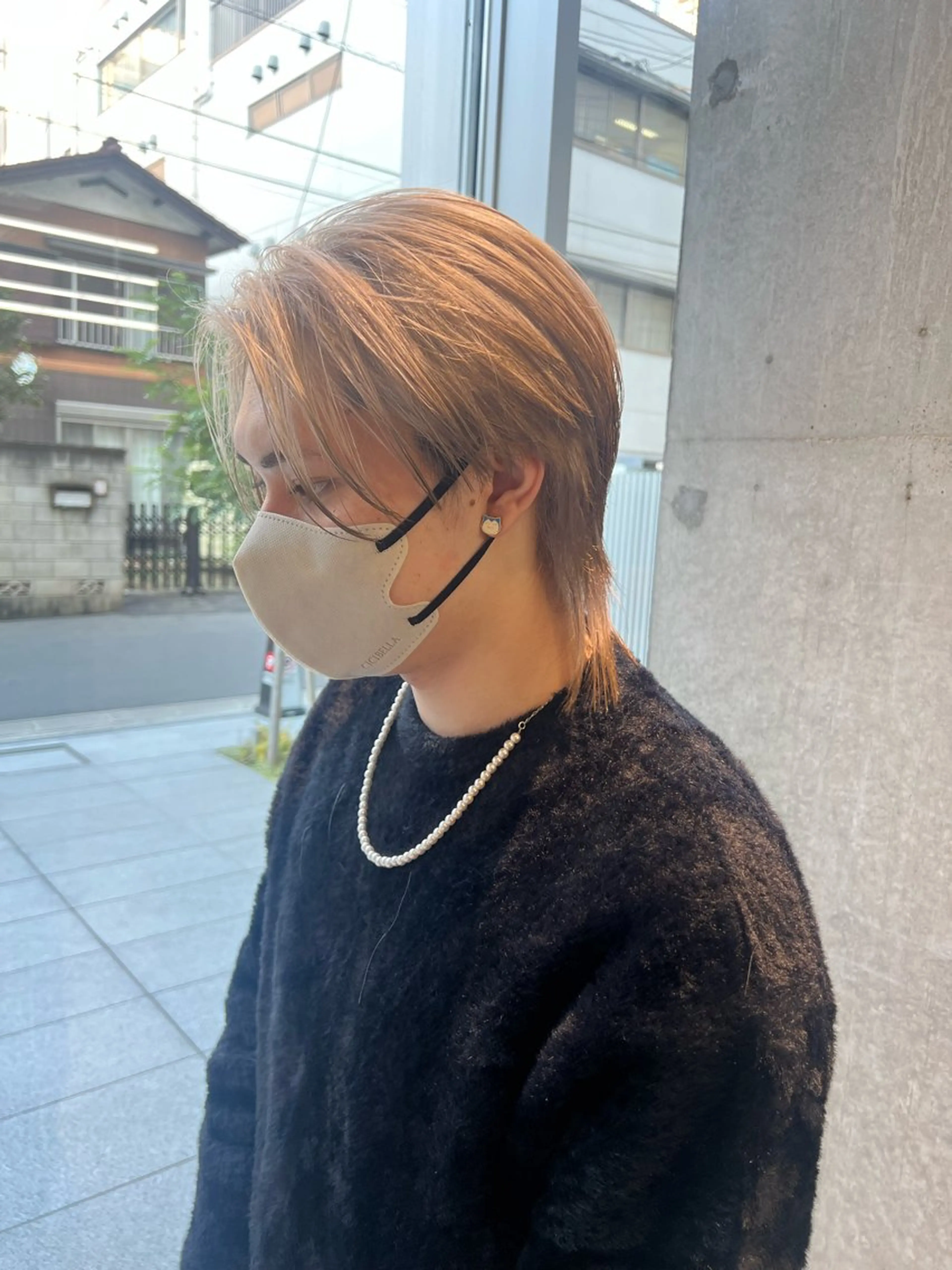カラー メンズ メンズハイトーン メンズウルフカット ハイトーンカラー ウルフカット カット ヘアカラー KENTO/ レイヤーカット/艶髪のヘアスタイル