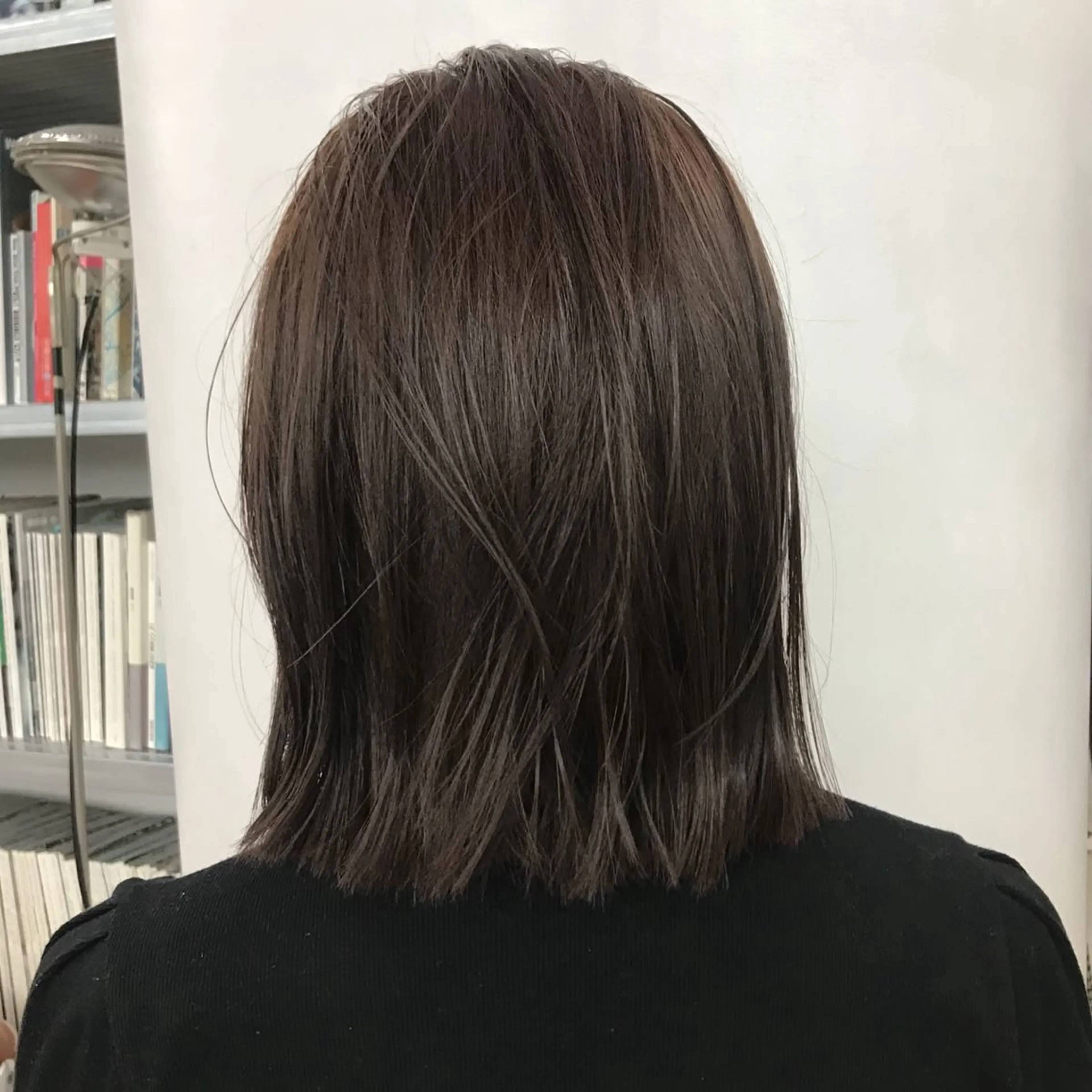 カラー NERO FUTAKOTAMAGAWA所属・片岡 南咲のヘアスタイル