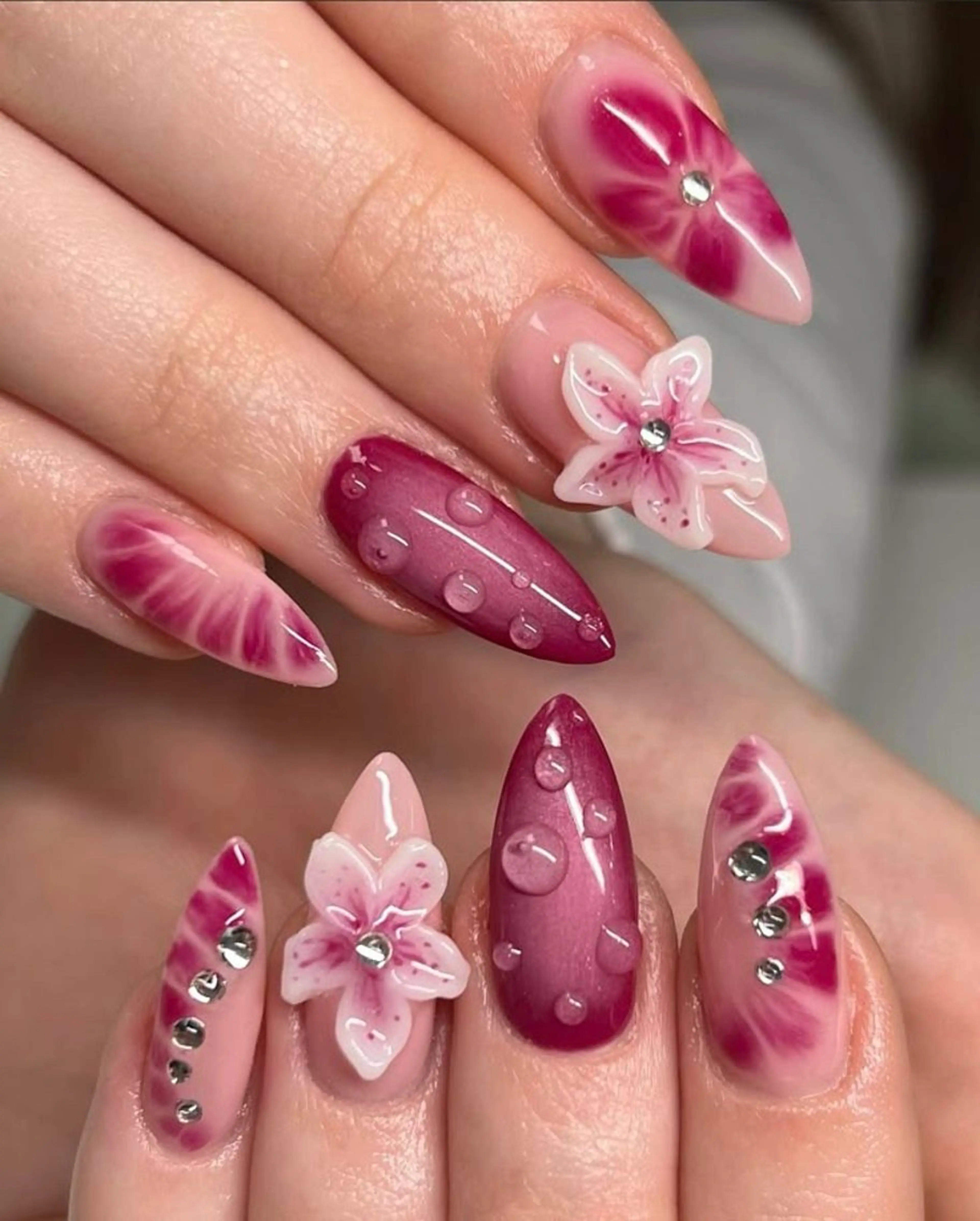 ネイル Rose Ana.Chuoのネイルデザイン