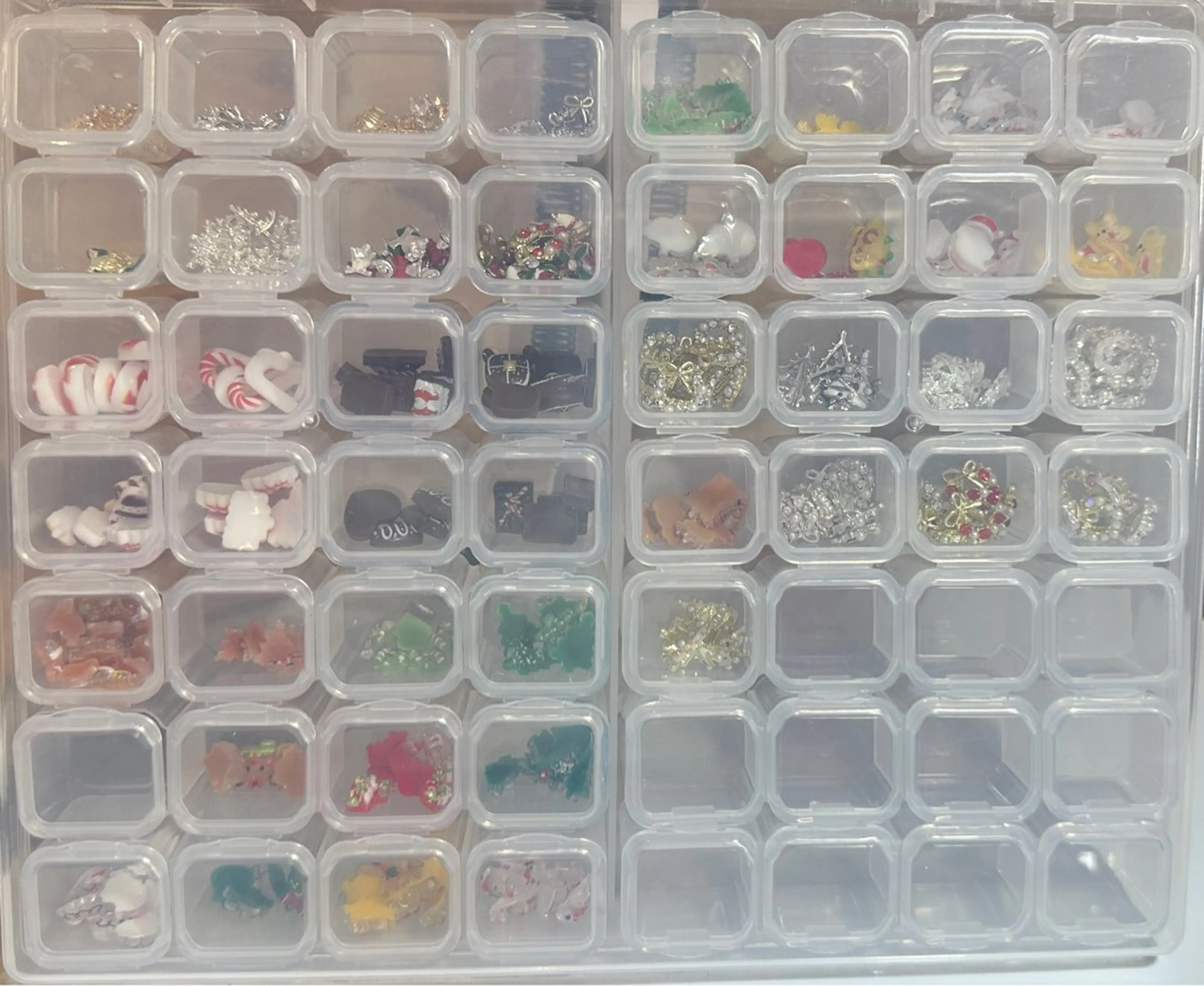 ネイル アートネイル ジェルネイル キラキラネイル 韓国ネイル オフィスネイル Daisy Nailsのネイルデザイン